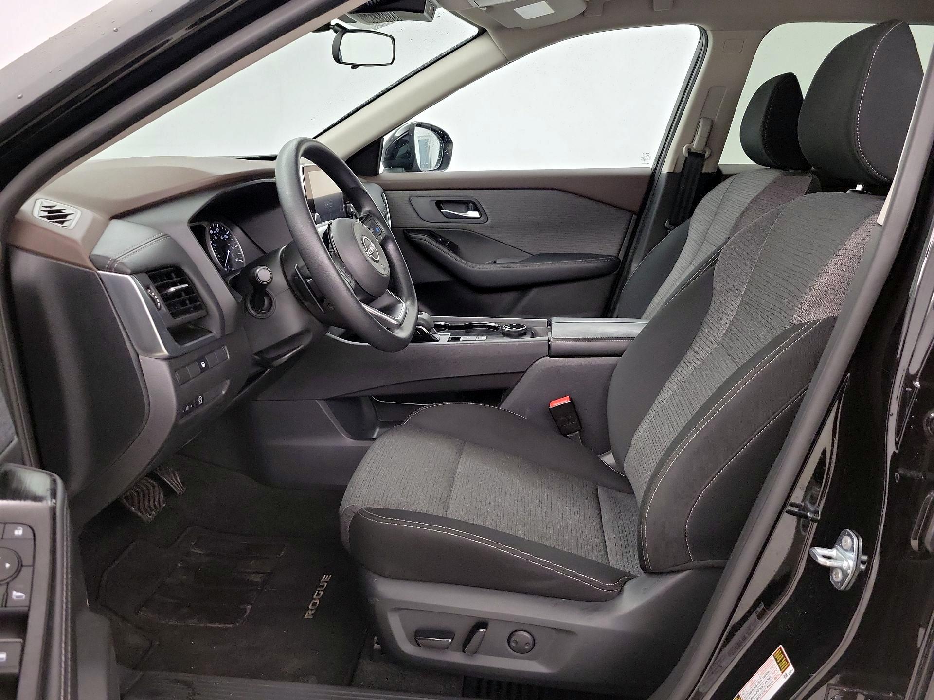 Thumbnail: 2023 Nissan Rogue - 11