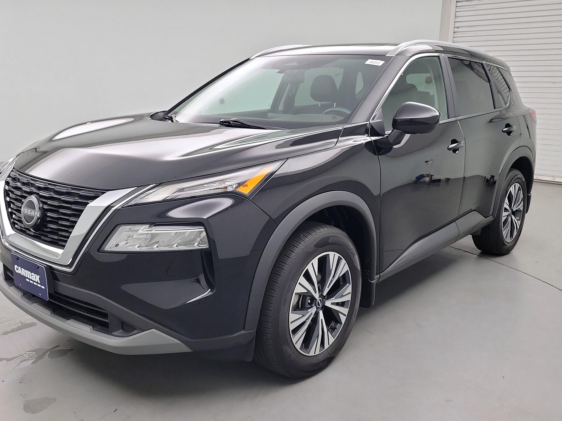 Thumbnail: 2023 Nissan Rogue - 3