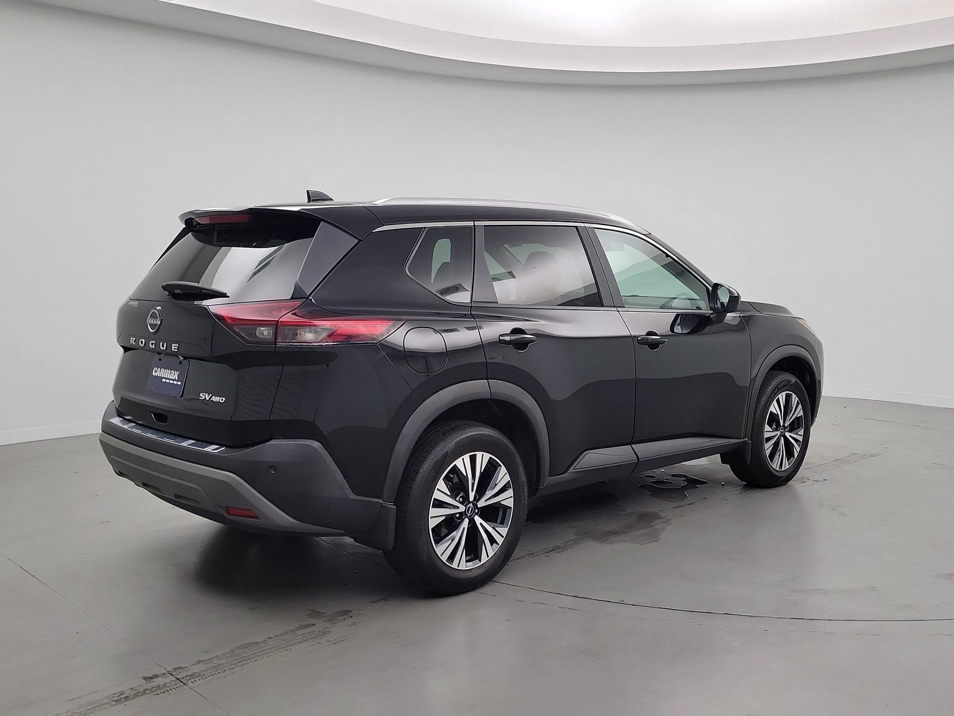 Thumbnail: 2023 Nissan Rogue - 5