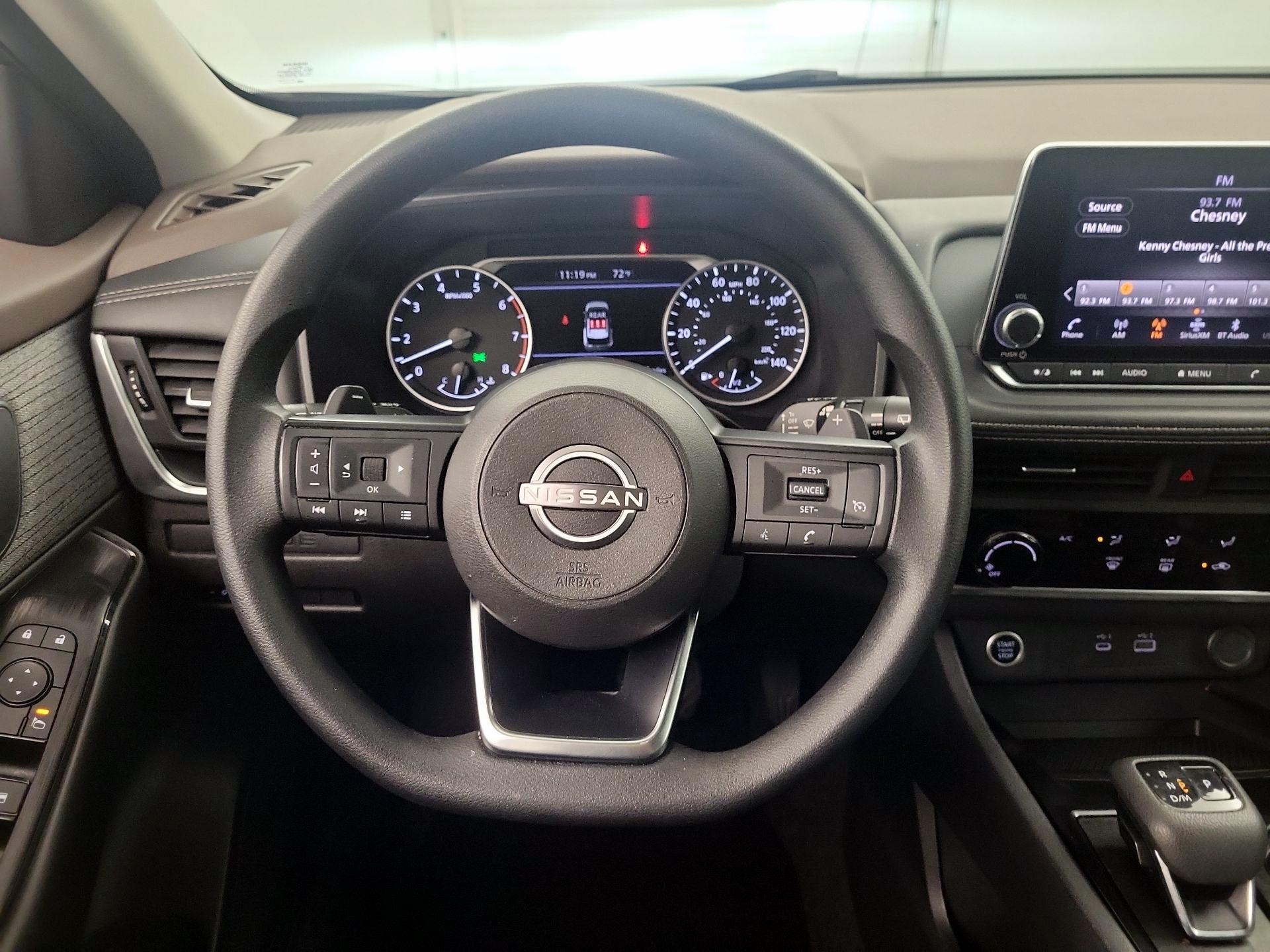 Thumbnail: 2023 Nissan Rogue - 10