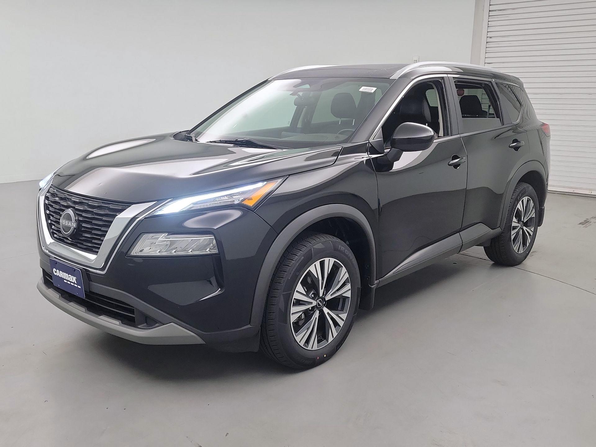 Thumbnail: 2023 Nissan Rogue - 3