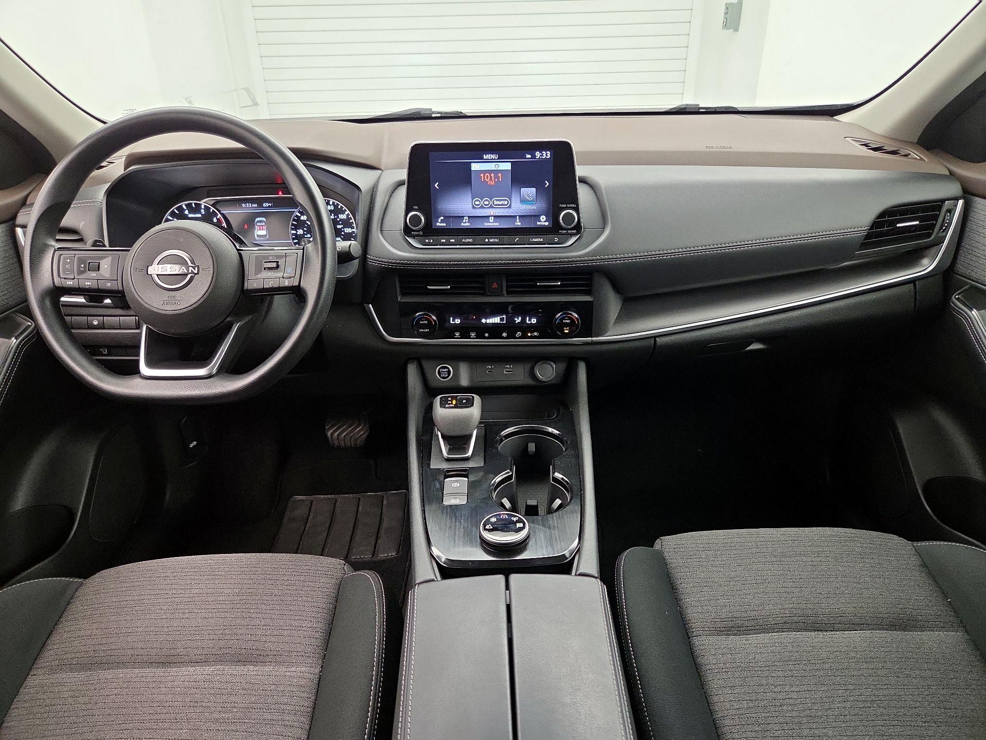 Thumbnail: 2023 Nissan Rogue - 9