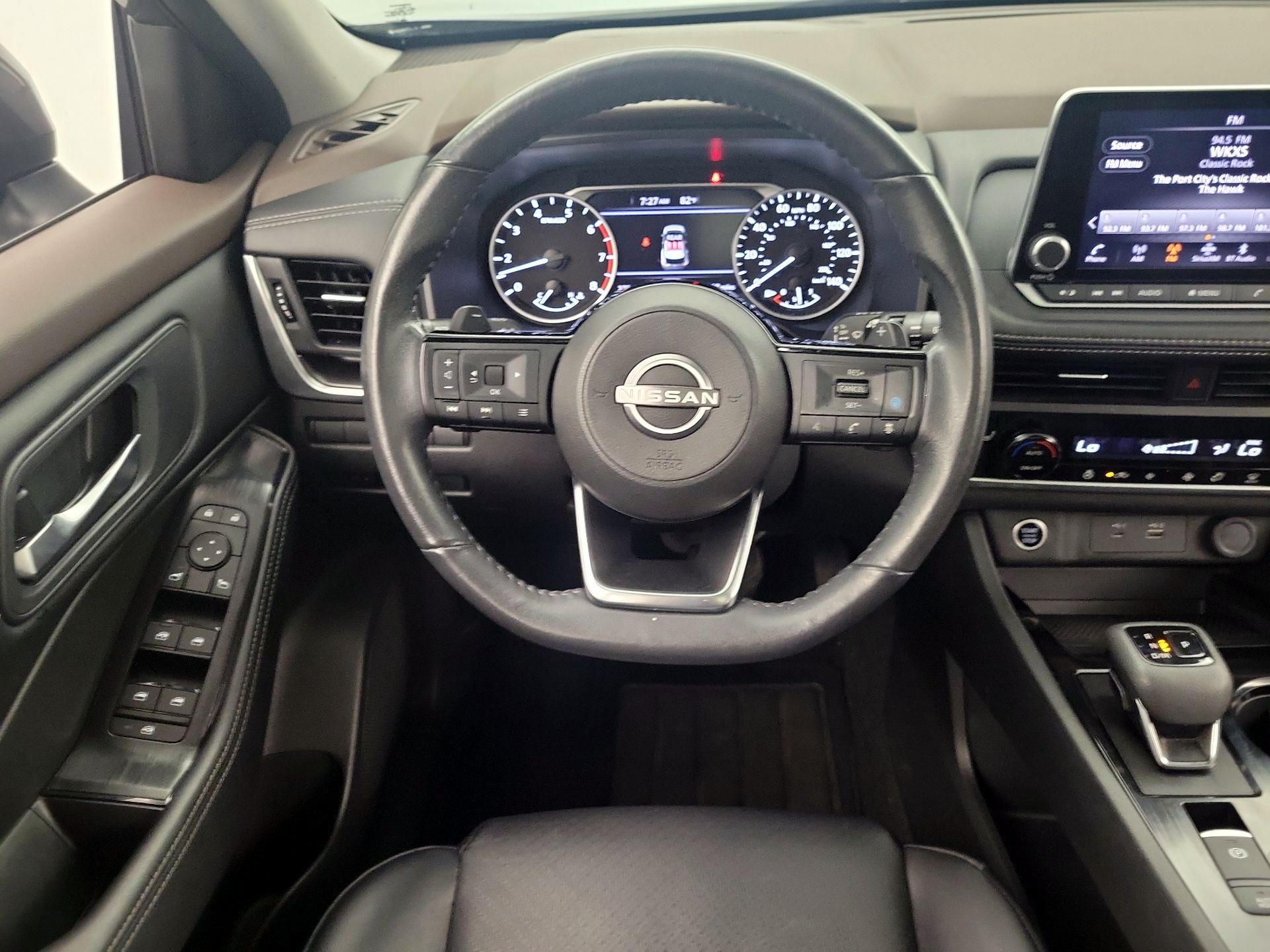 Thumbnail: 2023 Nissan Rogue - 10