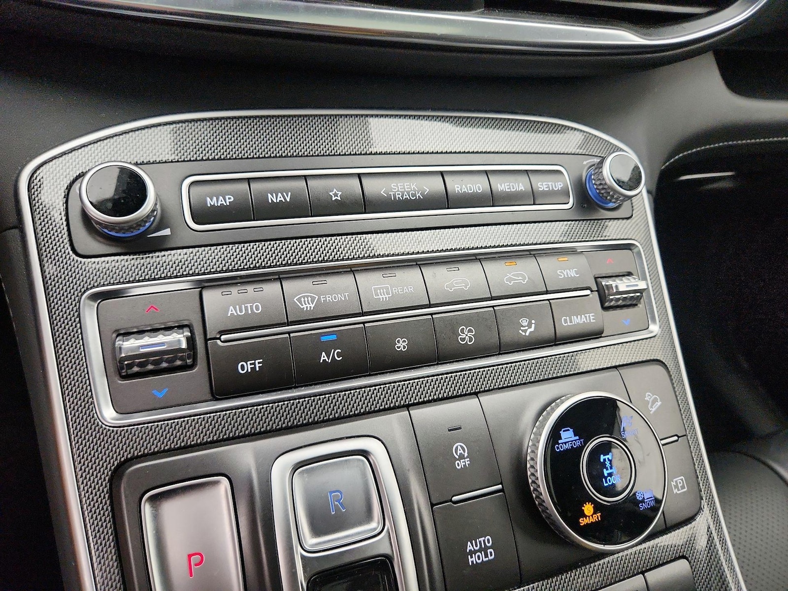 2023 Hyundai Santa Fe SEL - Photo 18