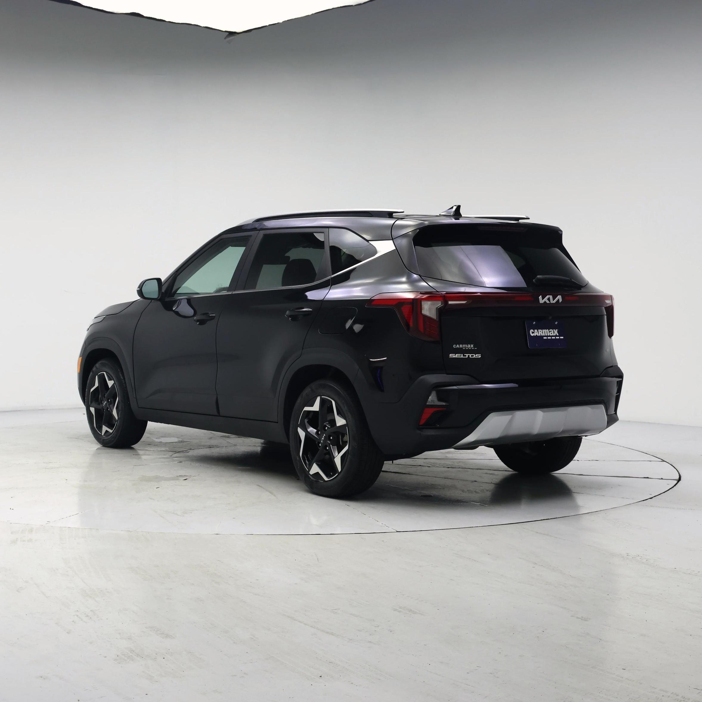 Thumbnail: 2024 Kia Seltos - 2