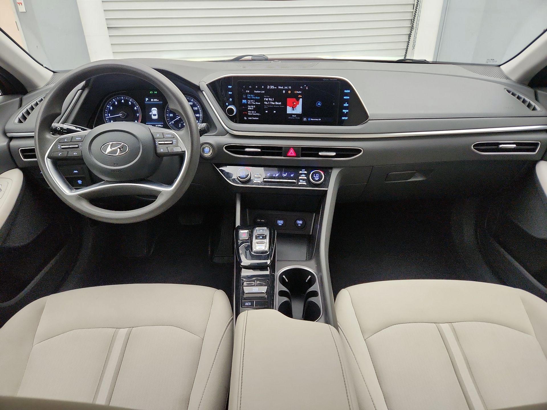 Thumbnail: 2023 Hyundai Sonata - 9