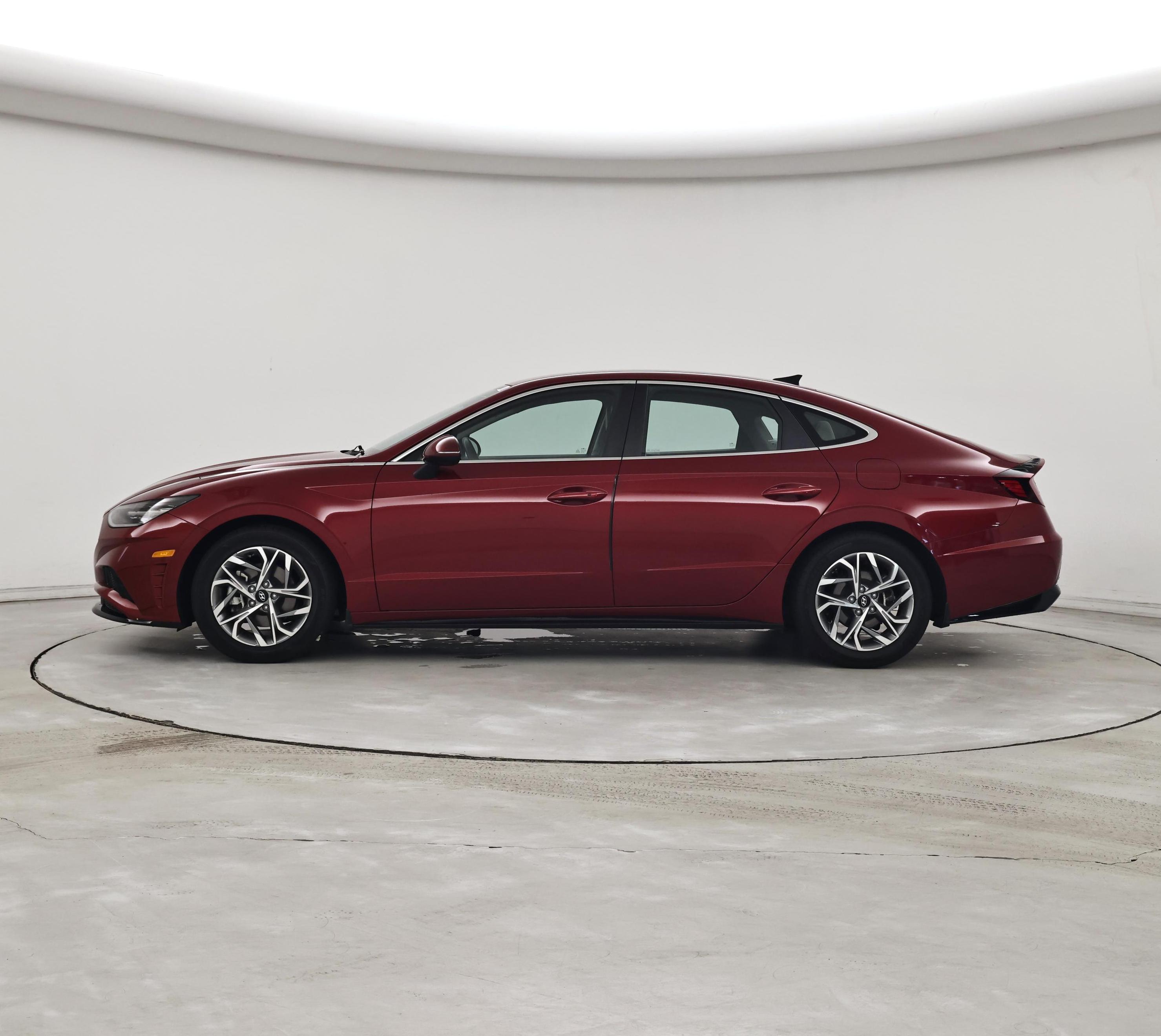 Thumbnail: 2023 Hyundai Sonata - 3