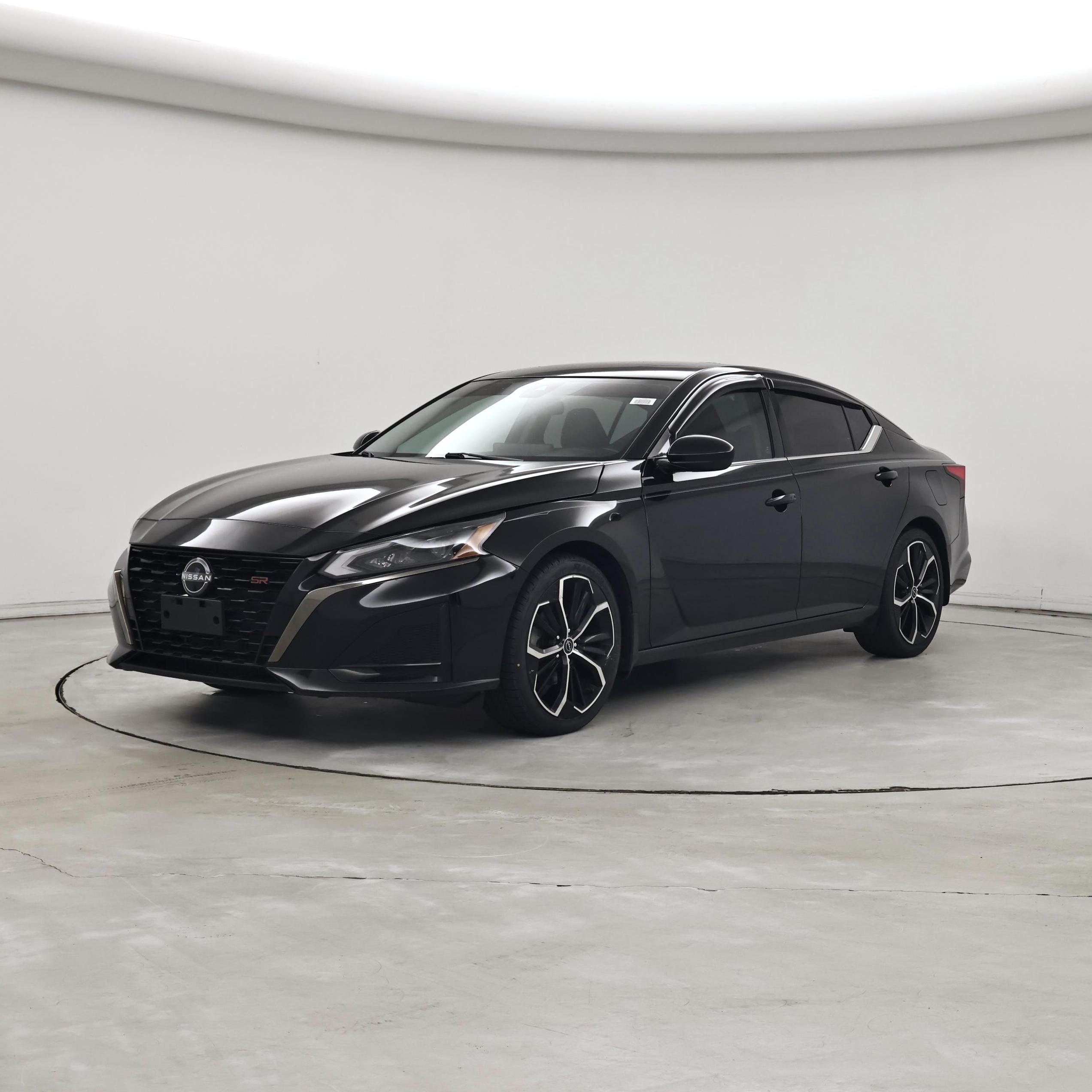 Thumbnail: 2023 Nissan Altima - 4