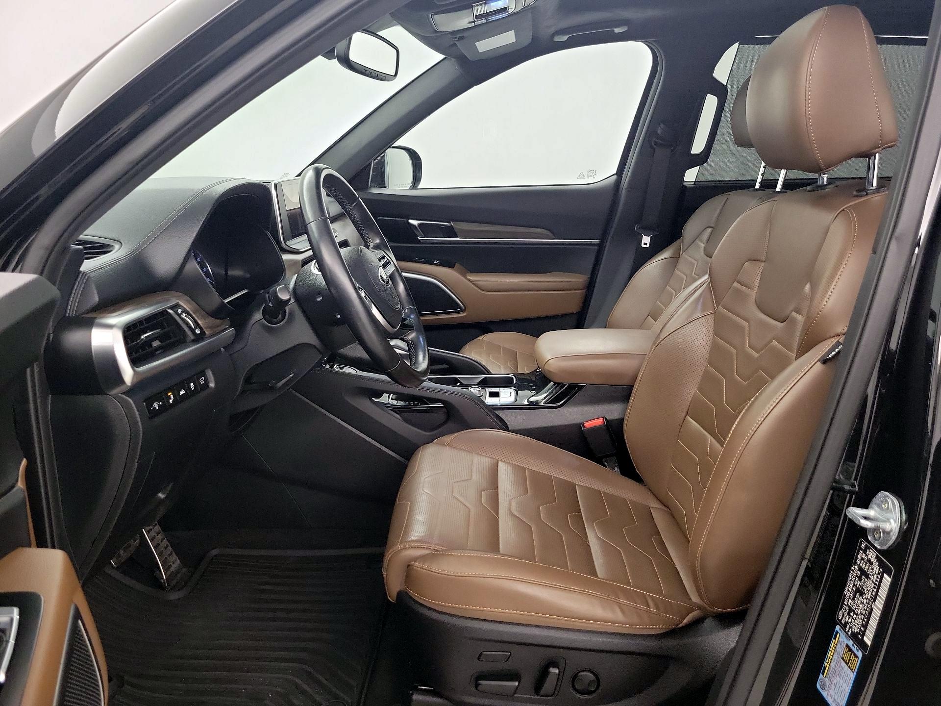 Thumbnail: 2021 Kia Telluride - 11