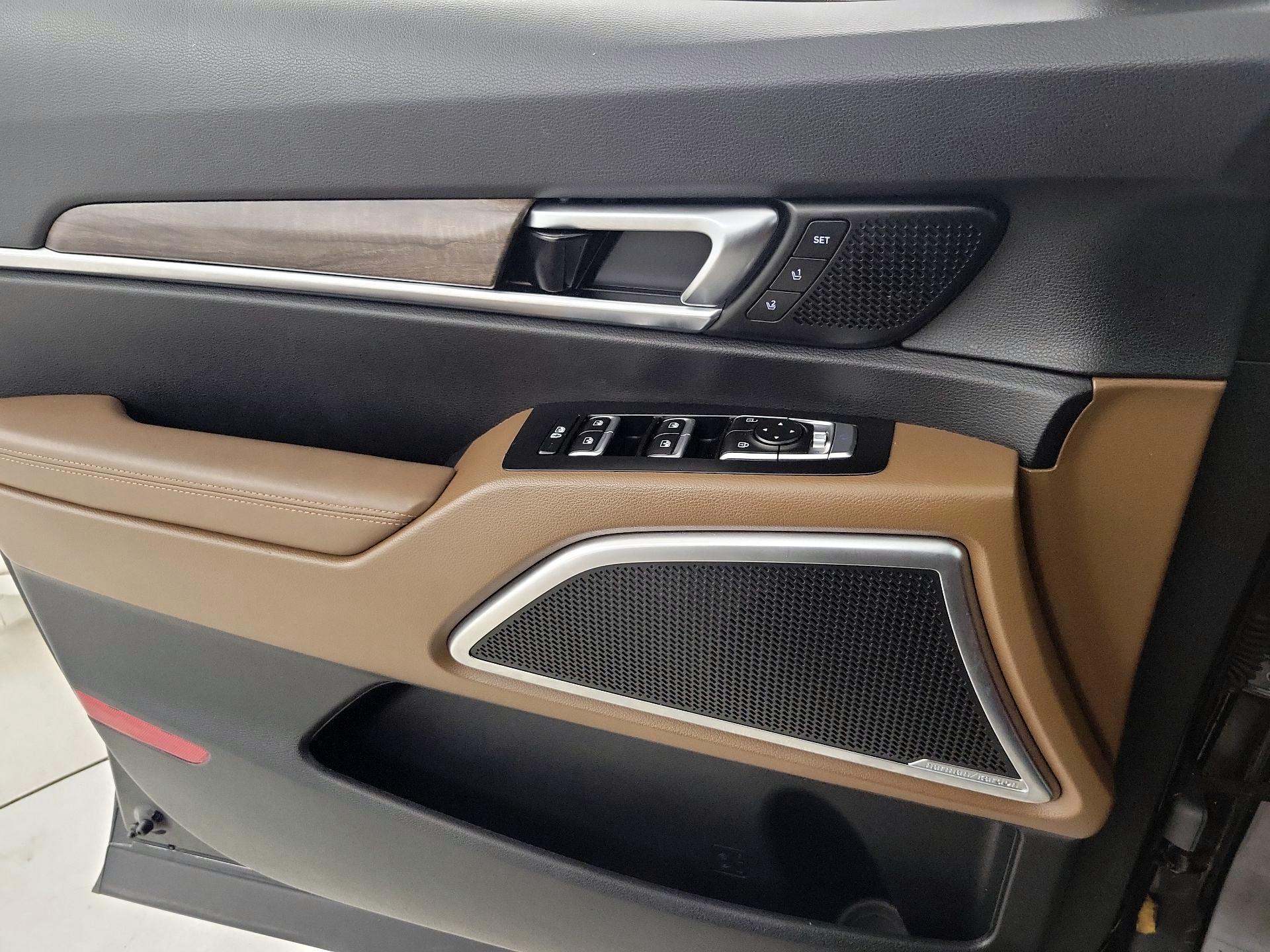 Thumbnail: 2021 Kia Telluride - 12