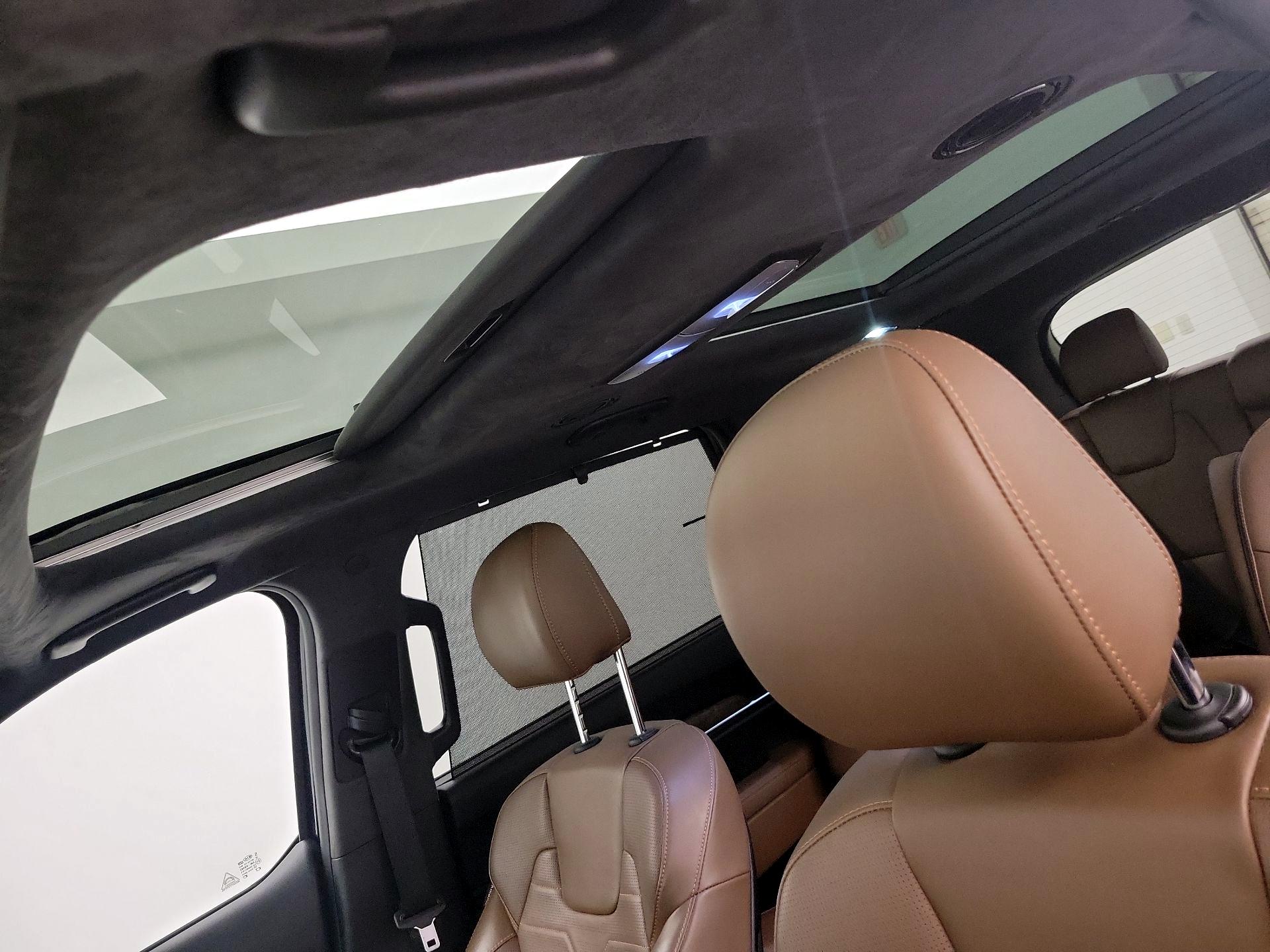 Thumbnail: 2021 Kia Telluride - 20
