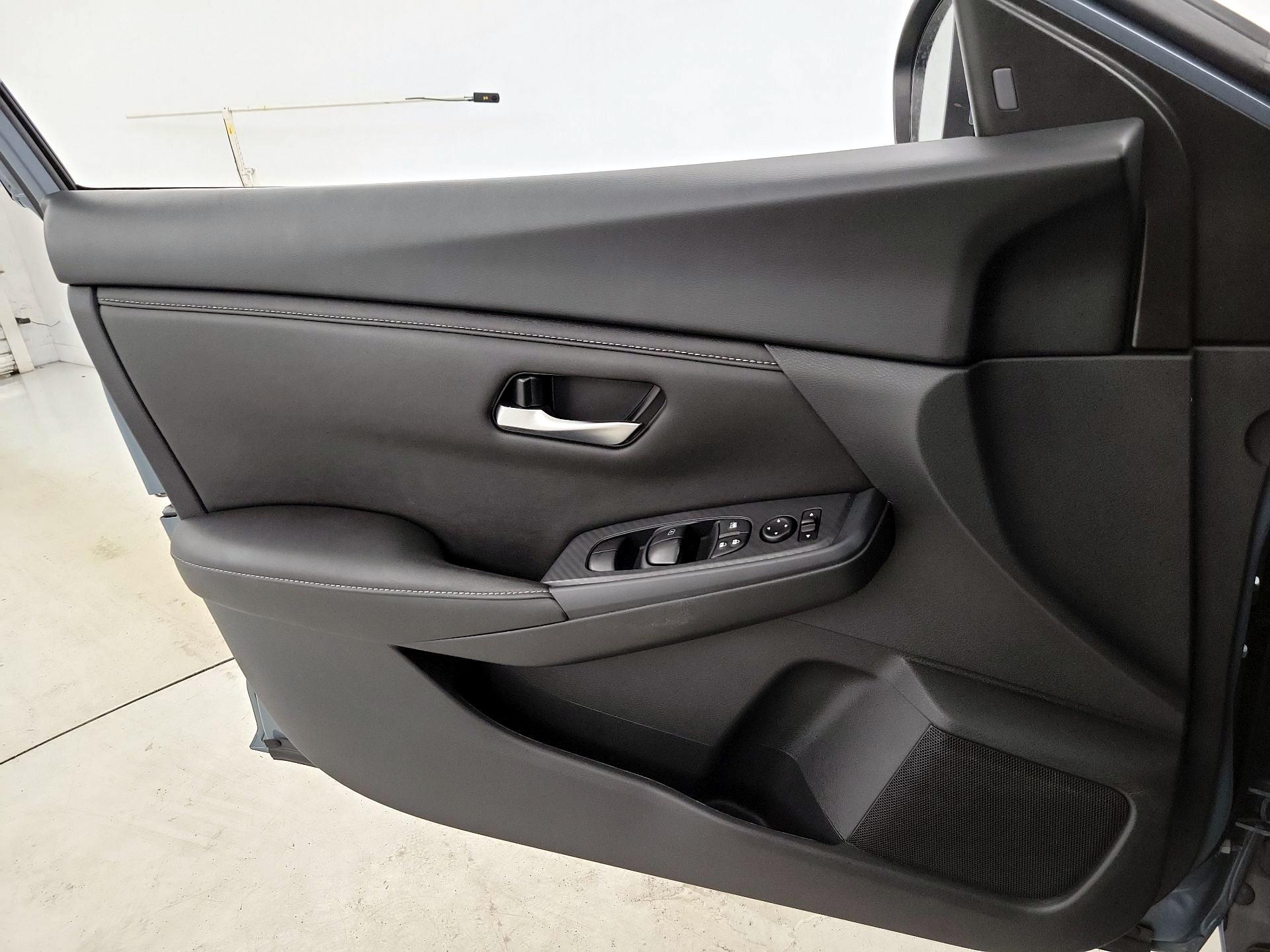 Thumbnail: 2024 Nissan Sentra - 12