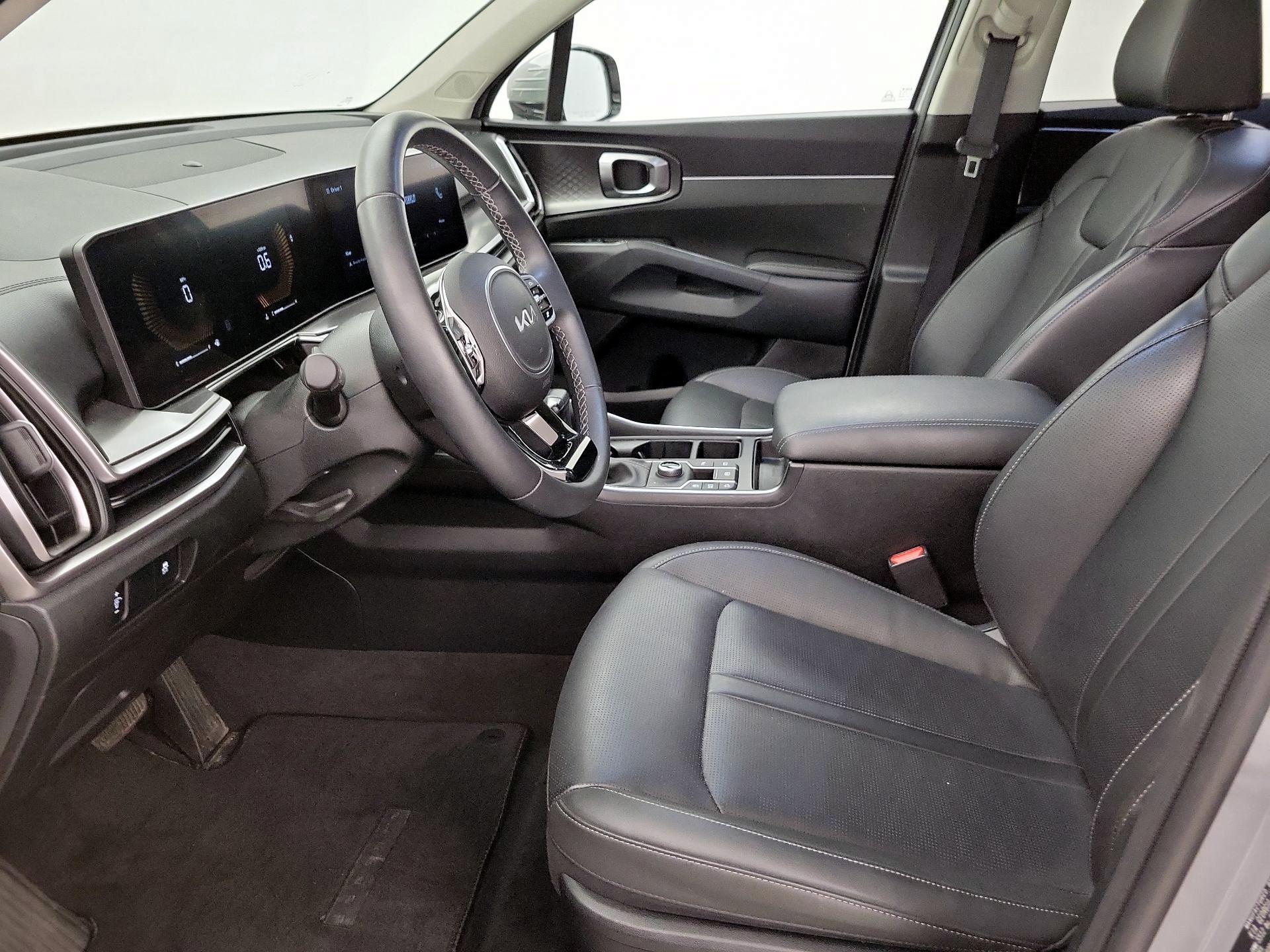 Thumbnail: 2024 Kia Sorento - 11