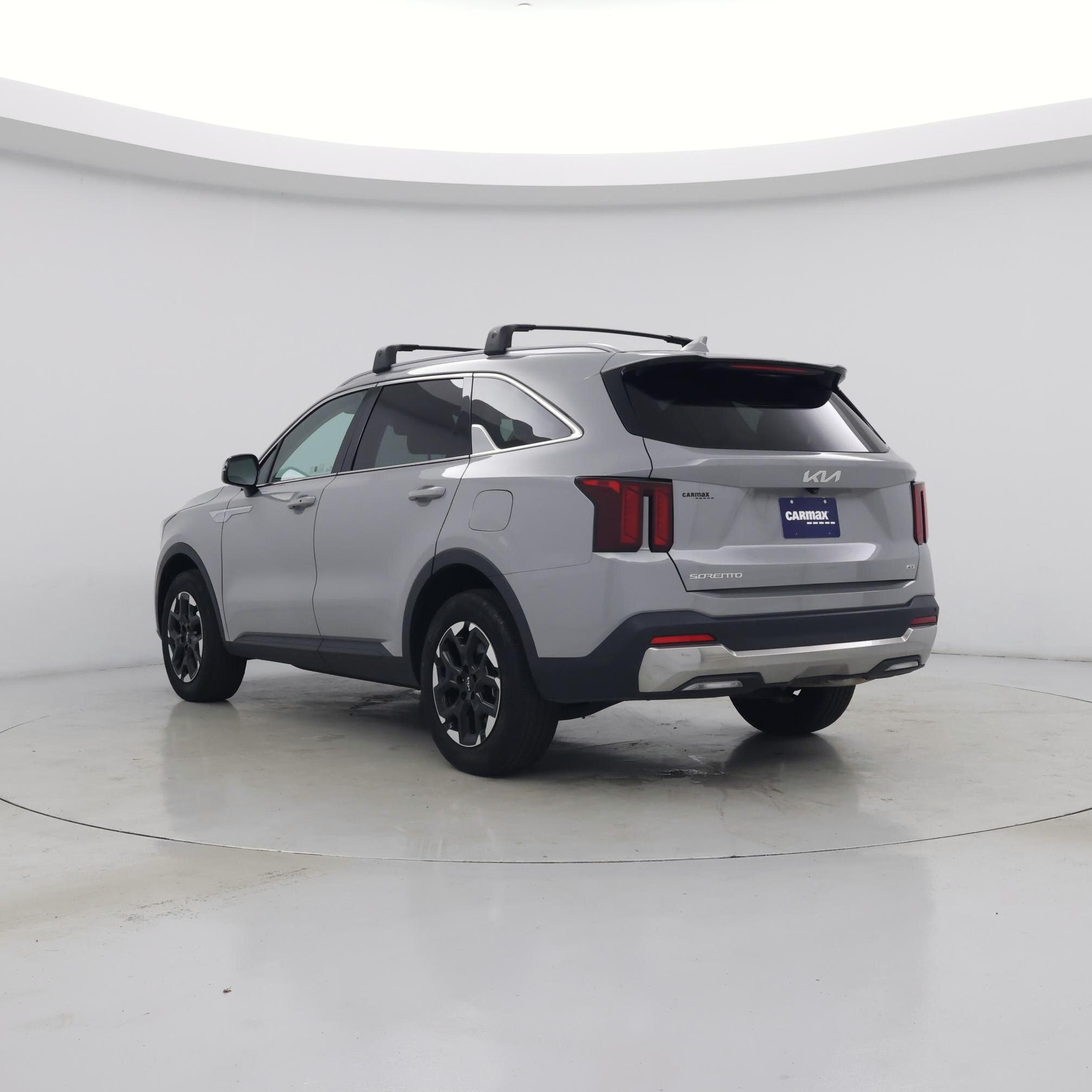 Thumbnail: 2024 Kia Sorento - 2
