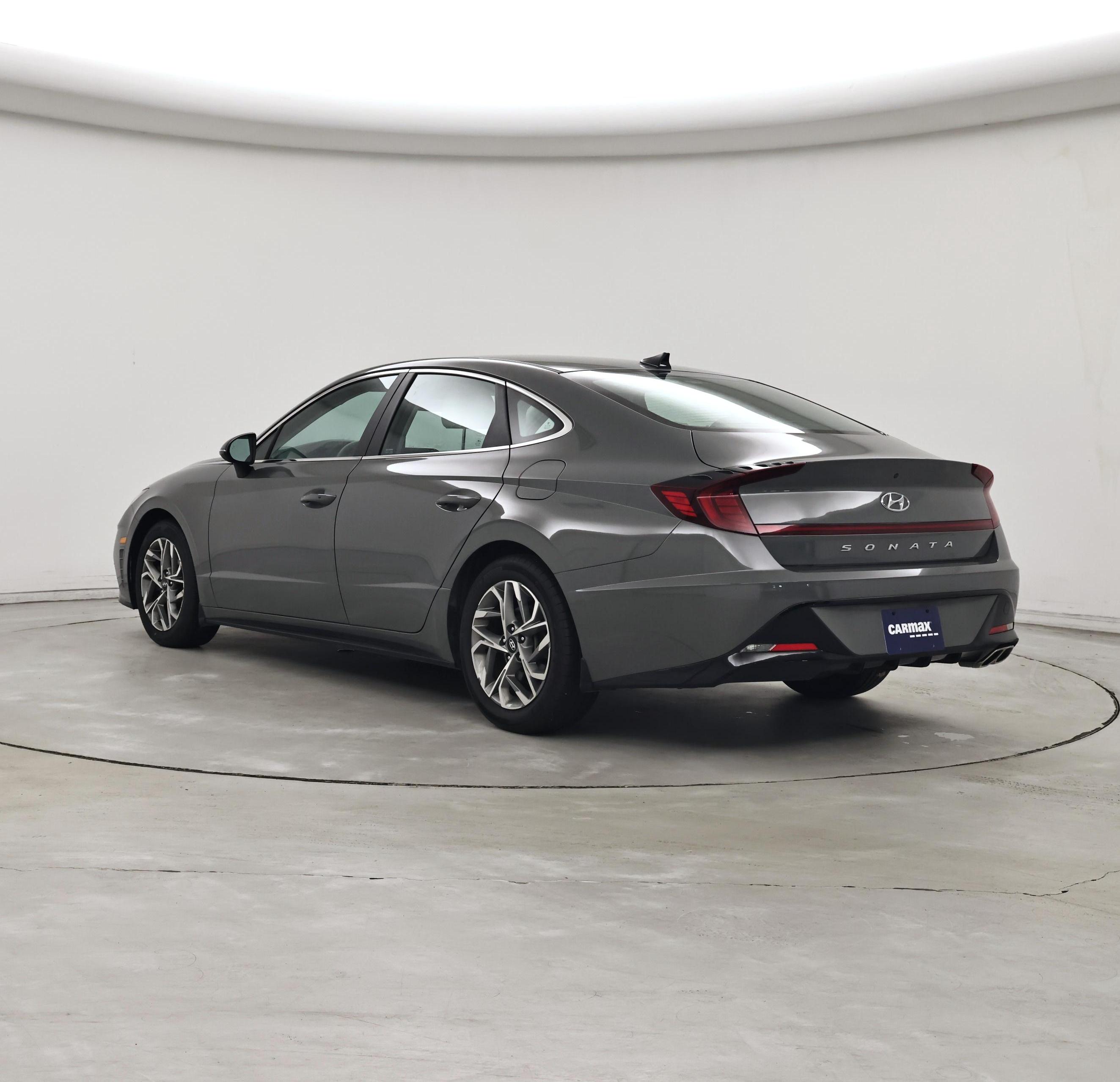 Thumbnail: 2023 Hyundai Sonata - 2