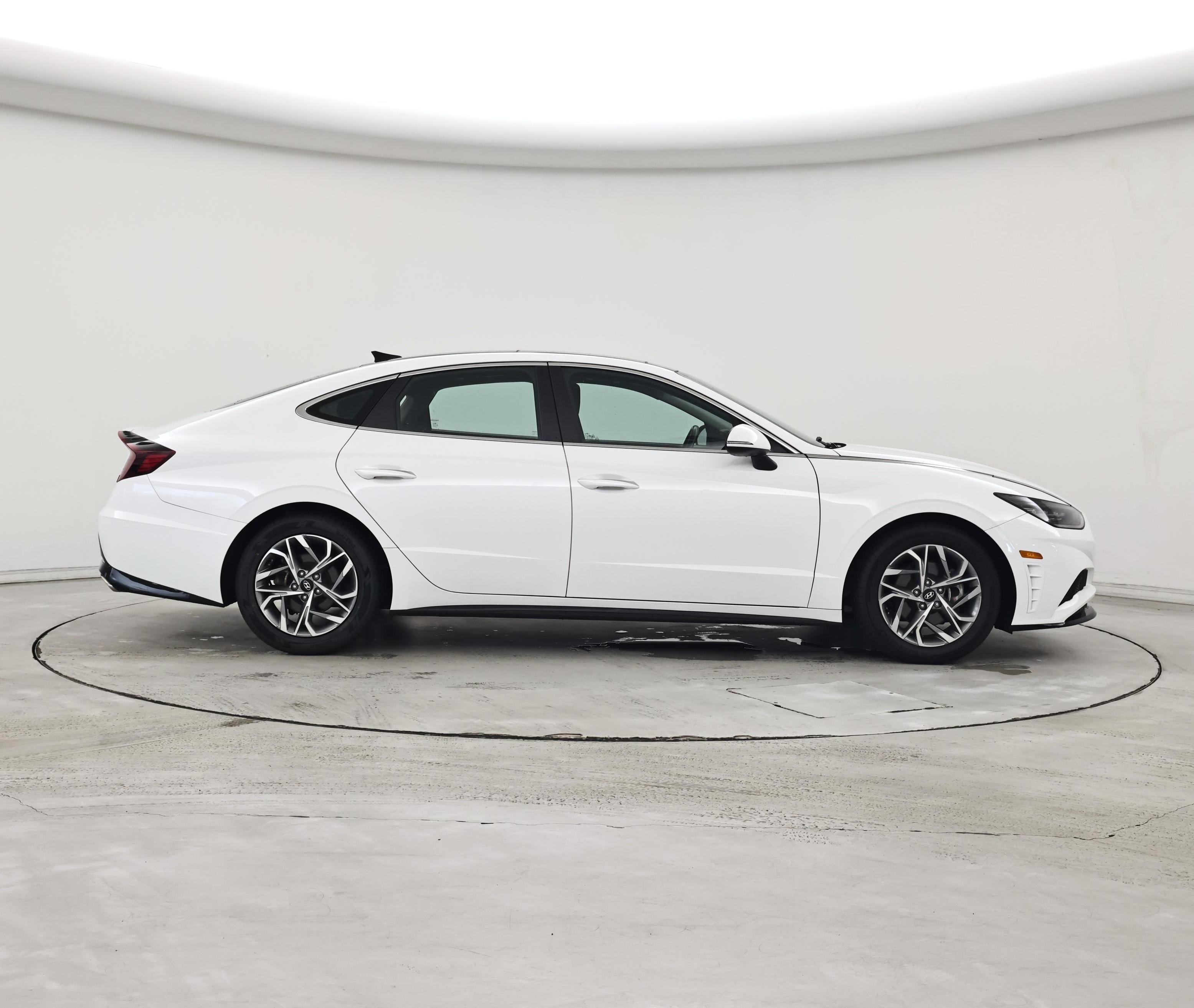 Thumbnail: 2023 Hyundai Sonata - 7