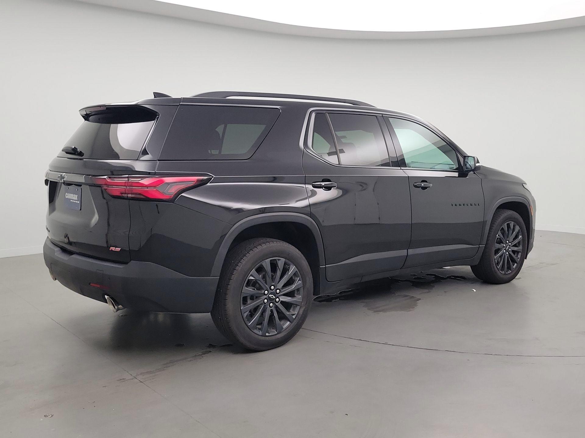 Thumbnail: 2022 Chevrolet Traverse - 5