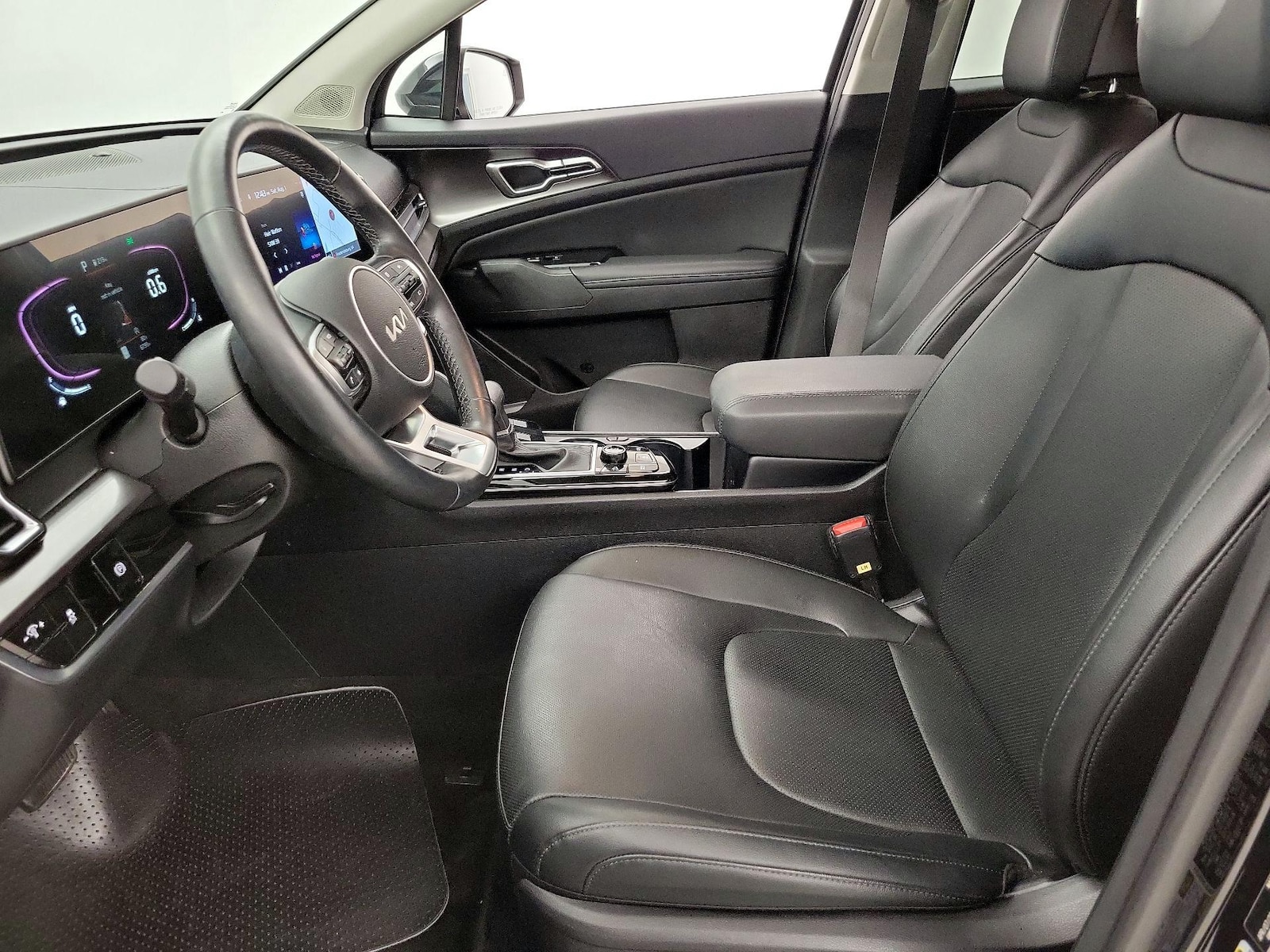 2023 Kia Sportage EX - Photo 12