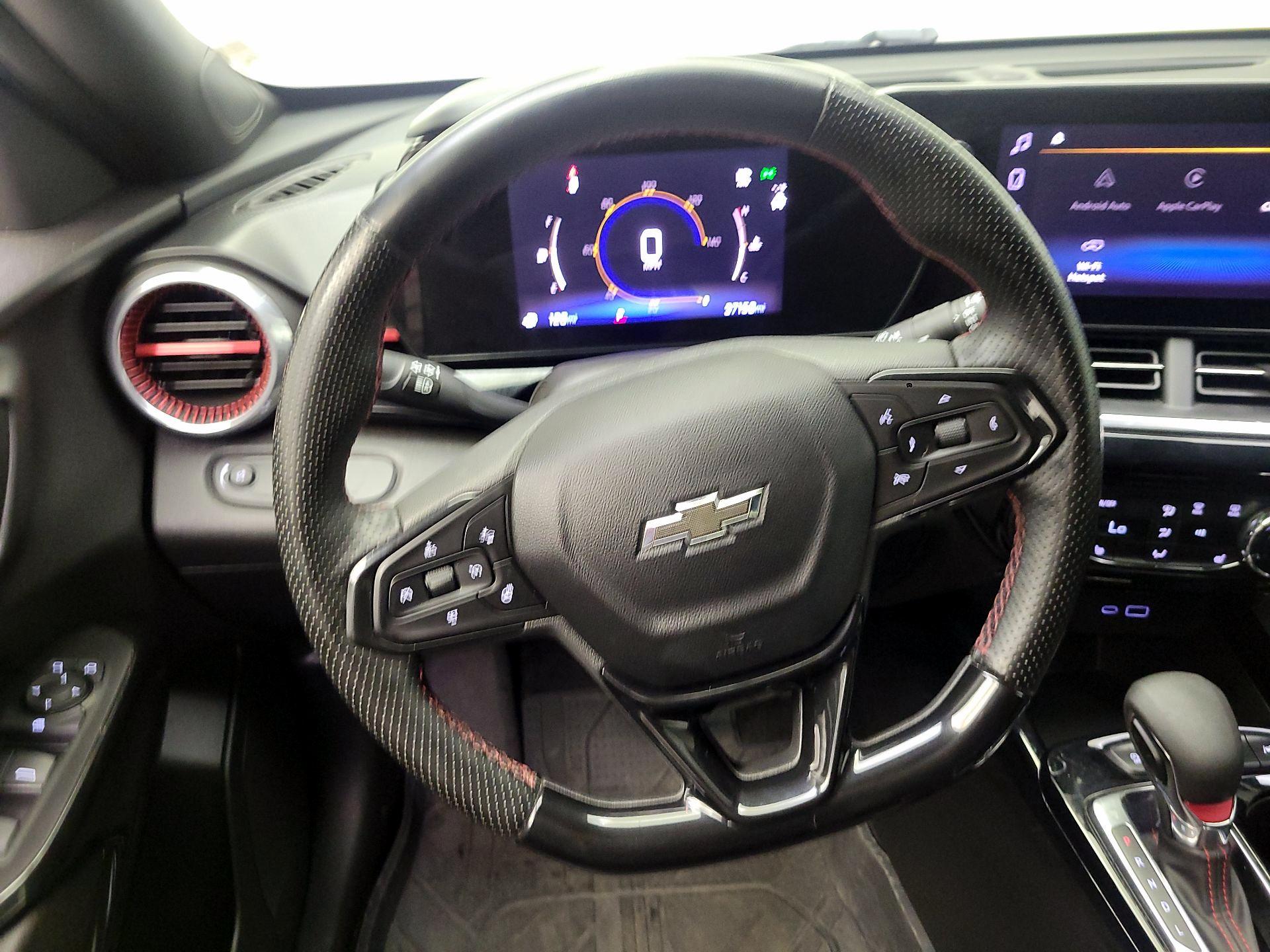 Thumbnail: 2024 Chevrolet Trax - 10