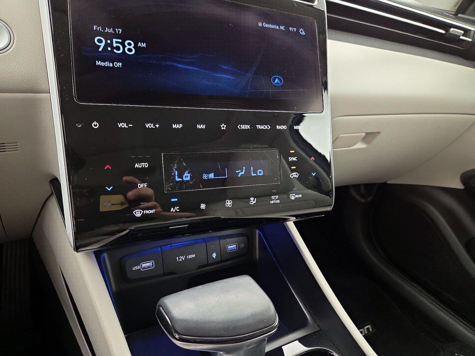 2024 Hyundai Tucson SEL - Photo 18