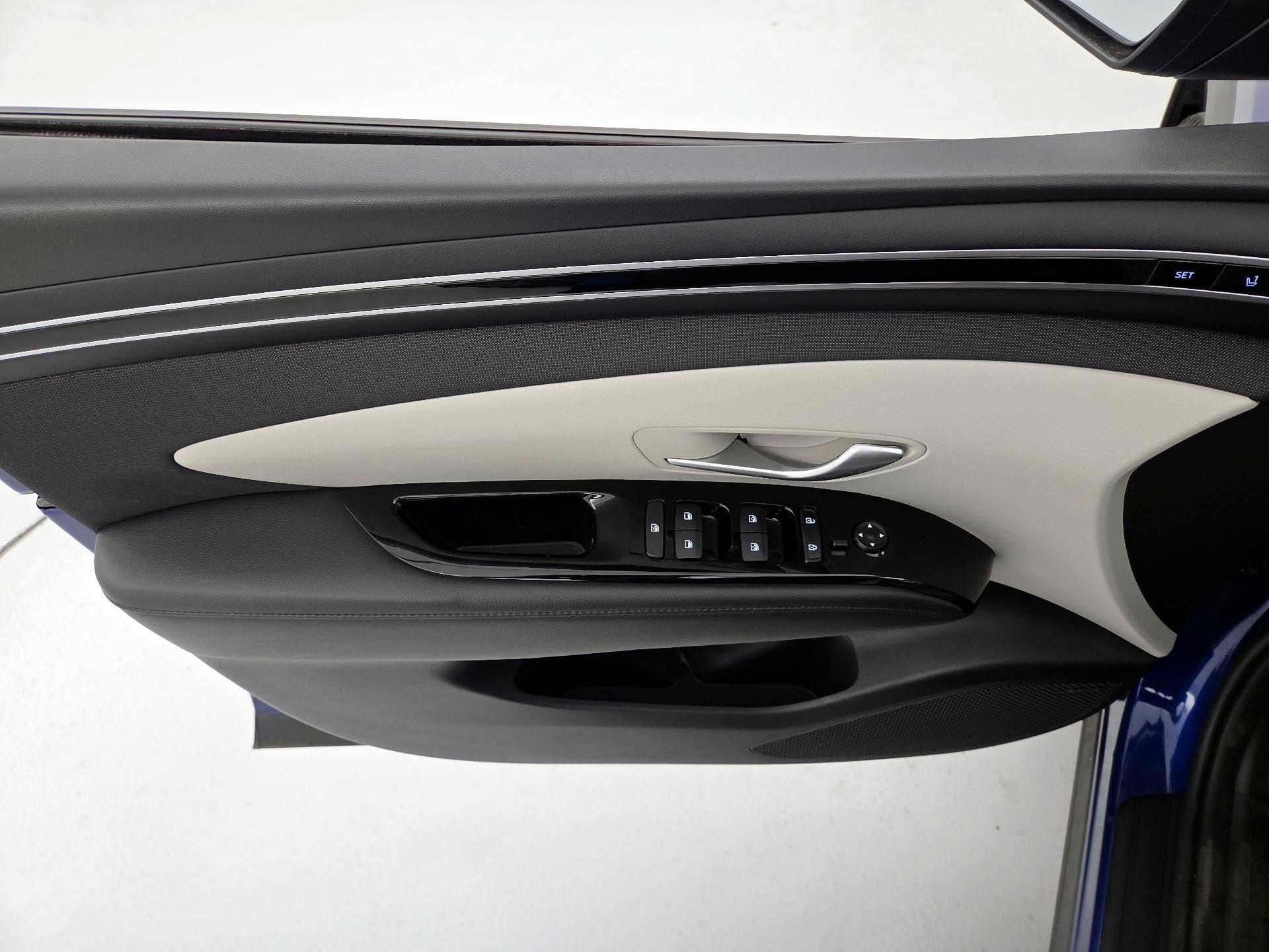 Thumbnail: 2023 Hyundai Tucson - 12