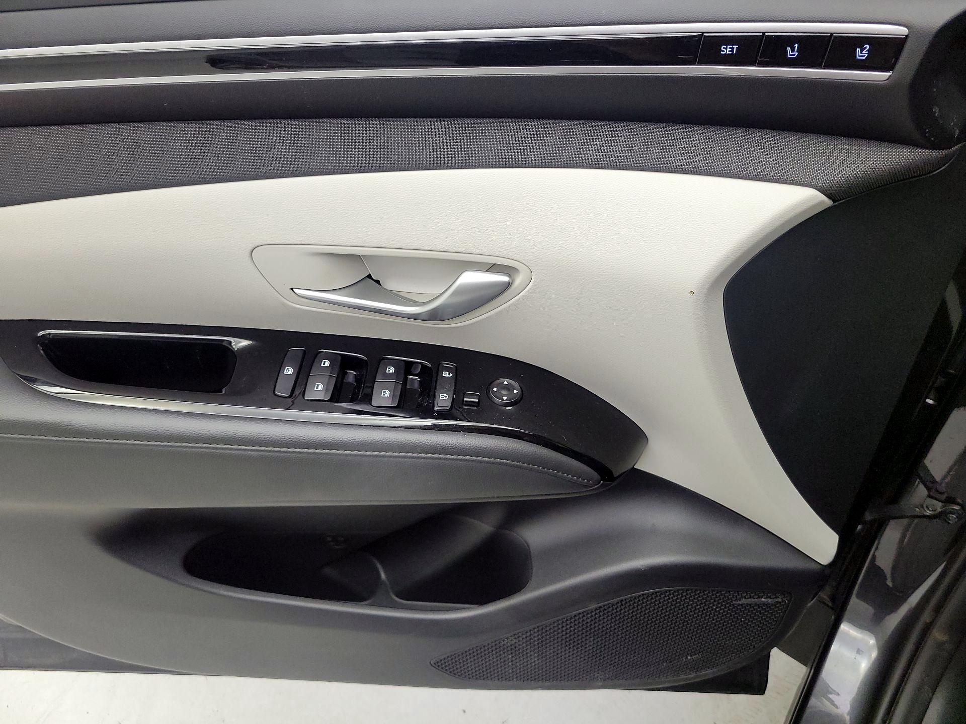 Thumbnail: 2023 Hyundai Tucson - 12