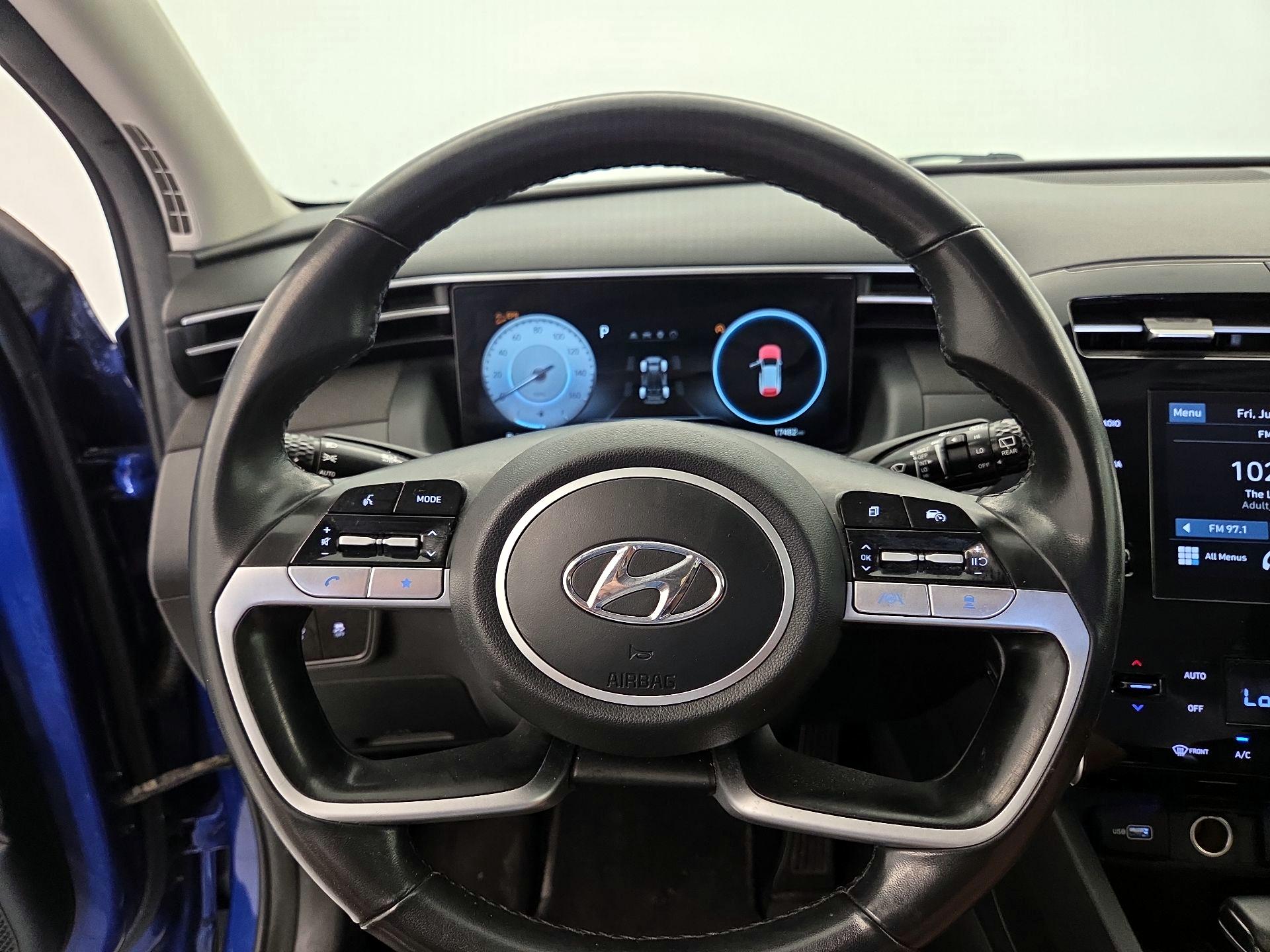 Thumbnail: 2023 Hyundai Tucson - 10