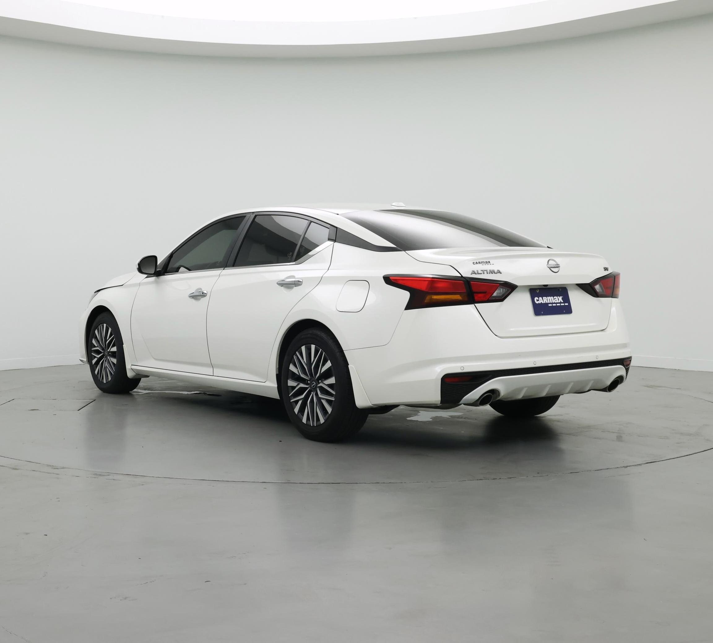 Thumbnail: 2024 Nissan Altima - 2