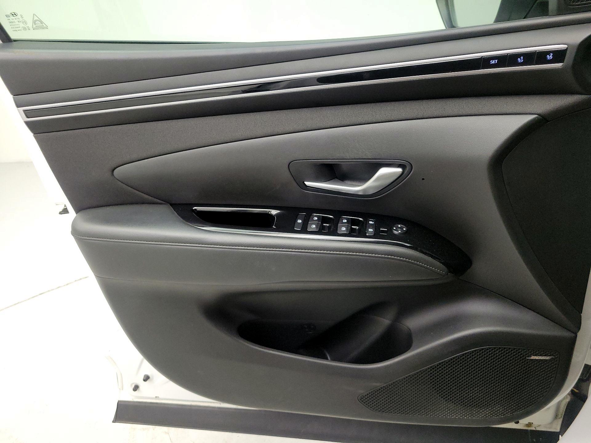 Thumbnail: 2023 Hyundai Tucson - 12