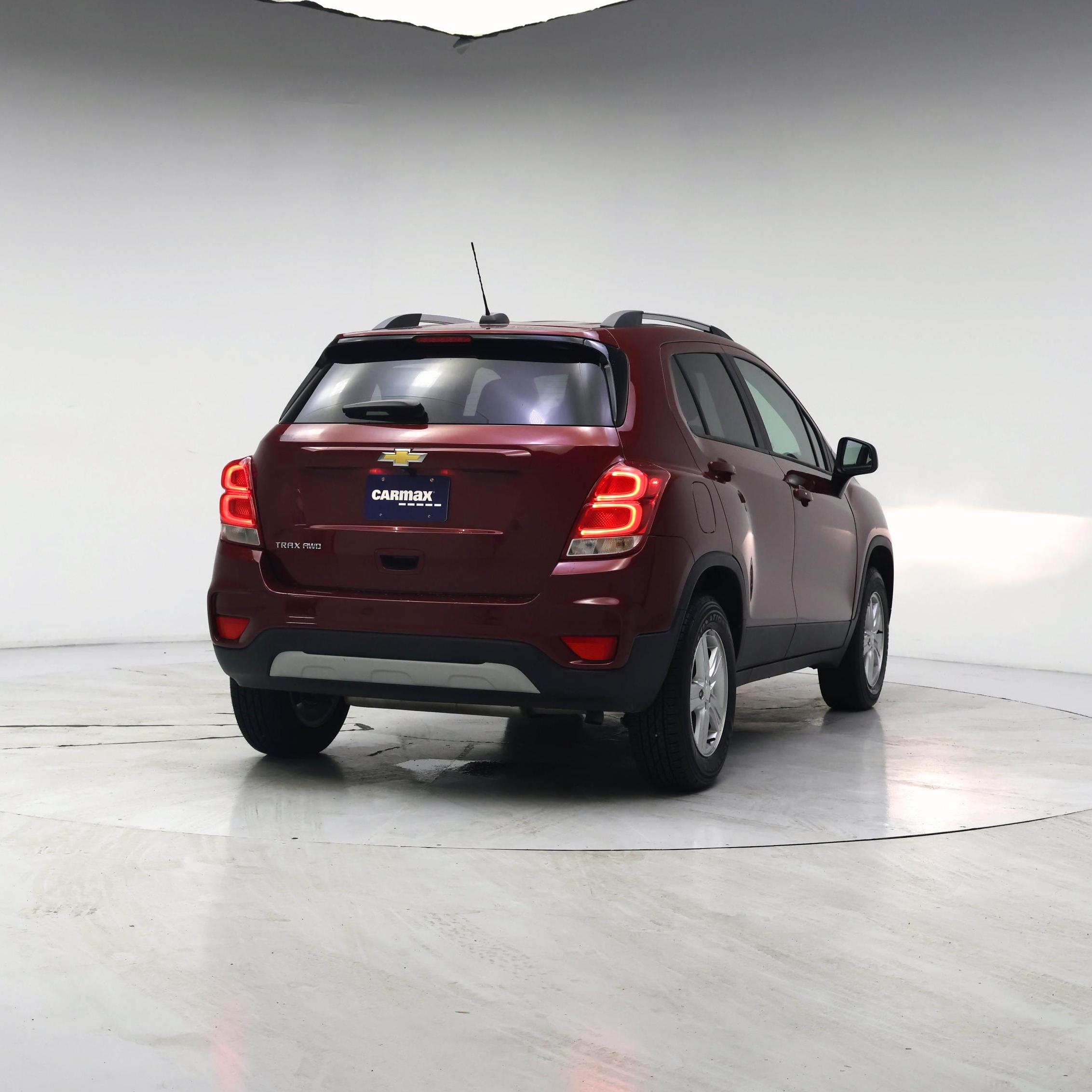 Thumbnail: 2022 Chevrolet Trax - 8