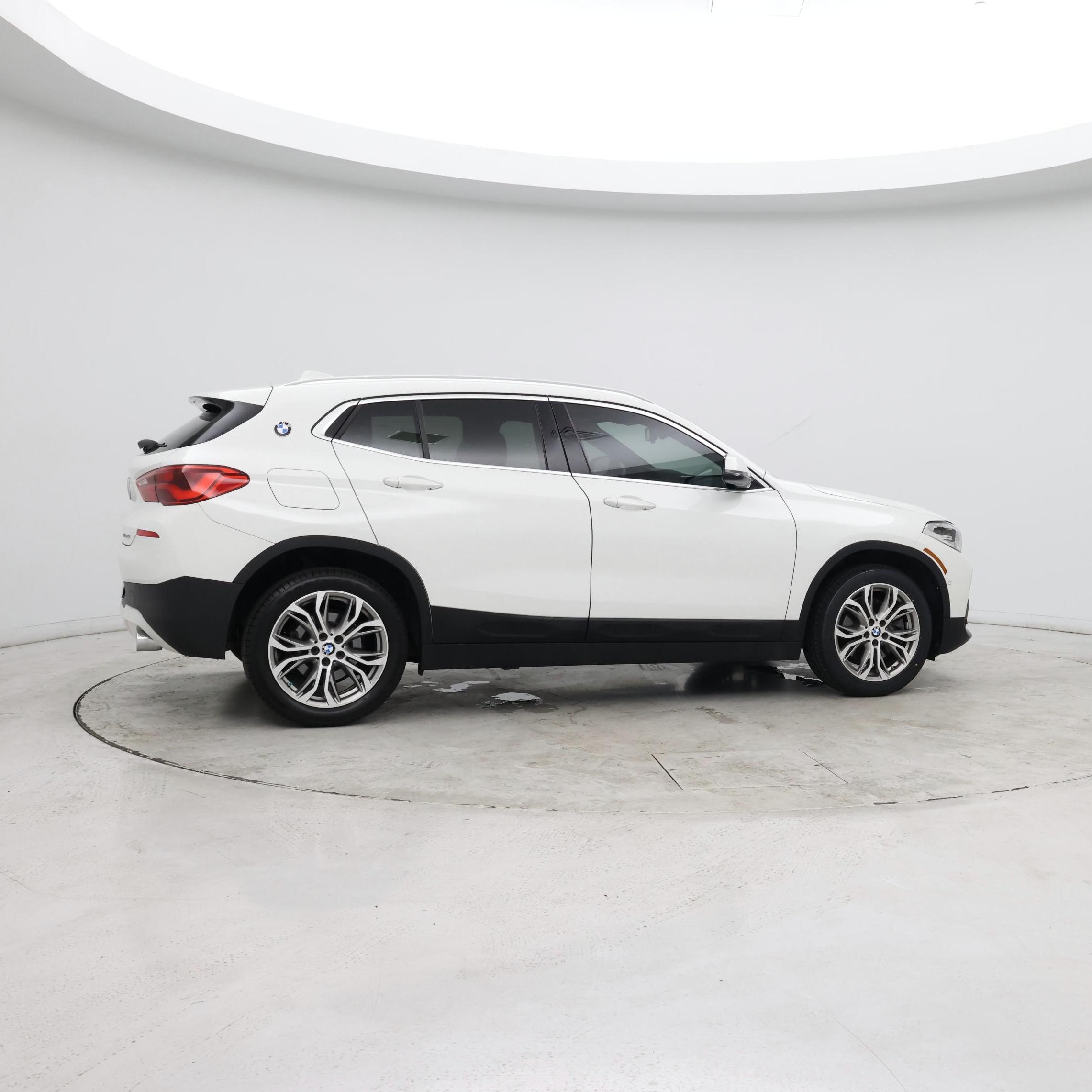 Thumbnail: 2020 BMW X2 - 8