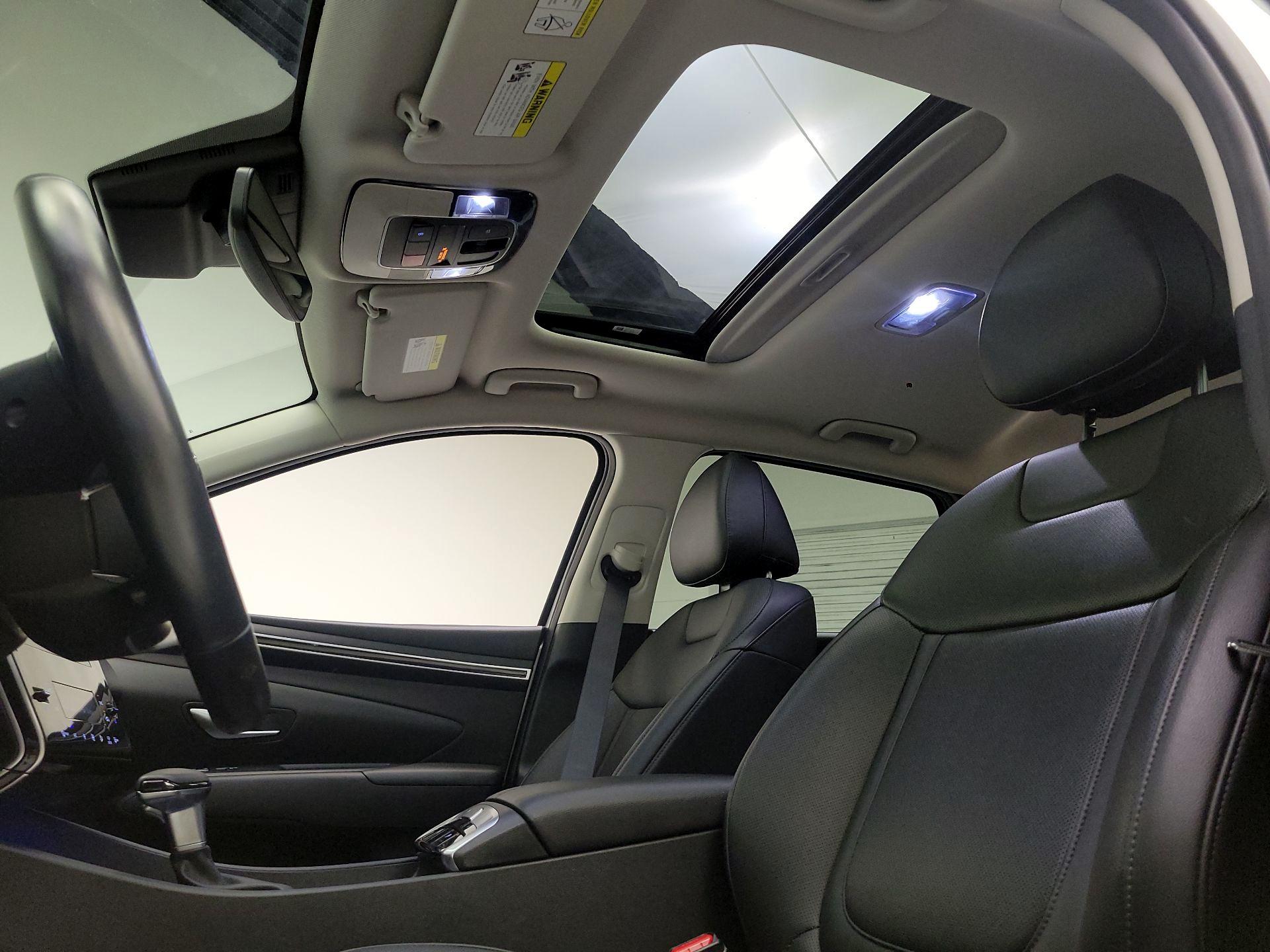Thumbnail: 2023 Hyundai Tucson - 19