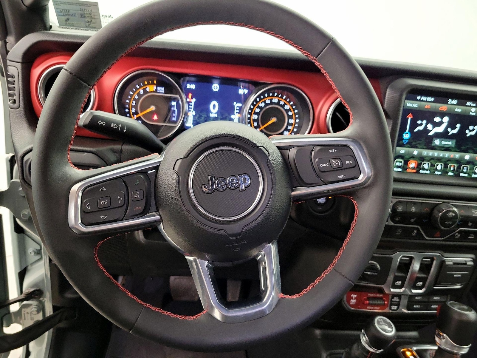 2023 Jeep Wrangler 2-Door Rubicon - Photo 11