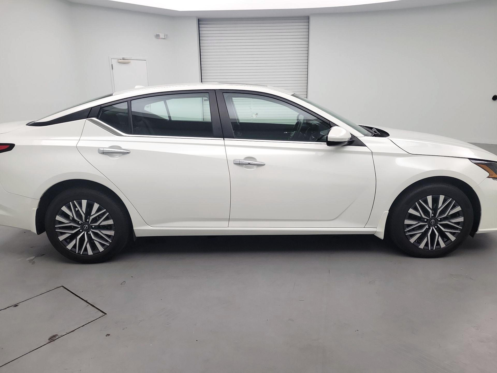 Thumbnail: 2024 Nissan Altima - 4
