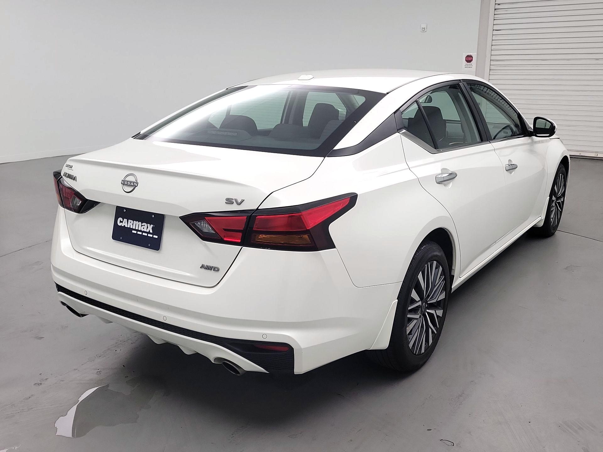 Thumbnail: 2024 Nissan Altima - 5