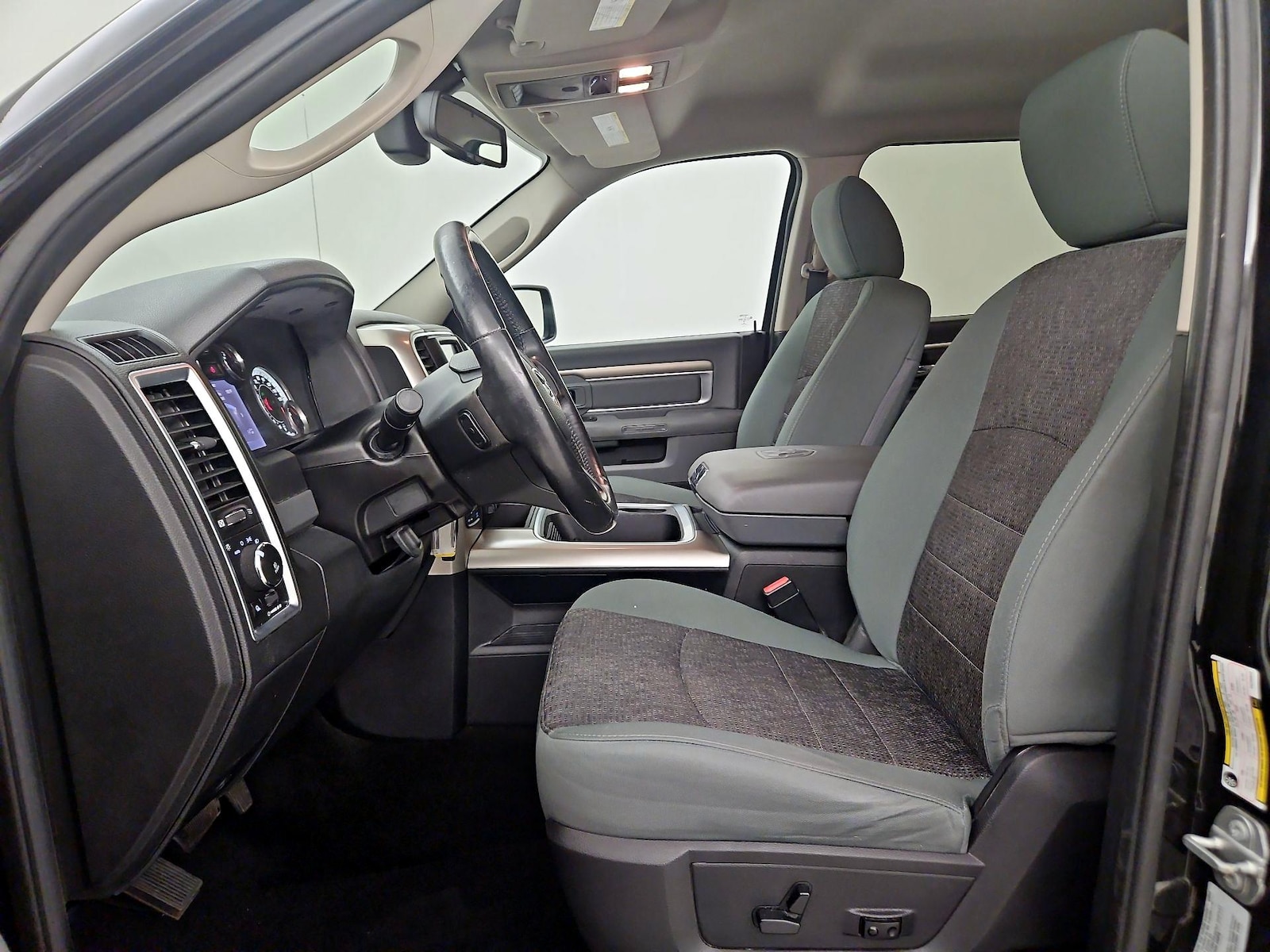 2016 RAM Ram 1500 Pickup Big Horn - Photo 12