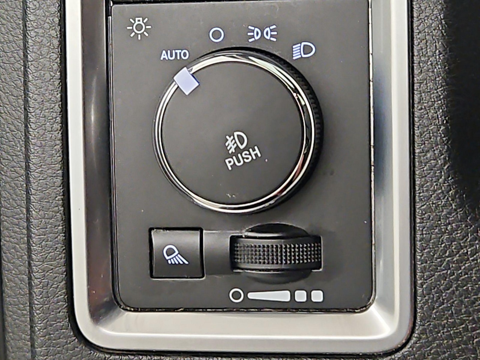 2016 RAM Ram 1500 Pickup Big Horn - Photo 14