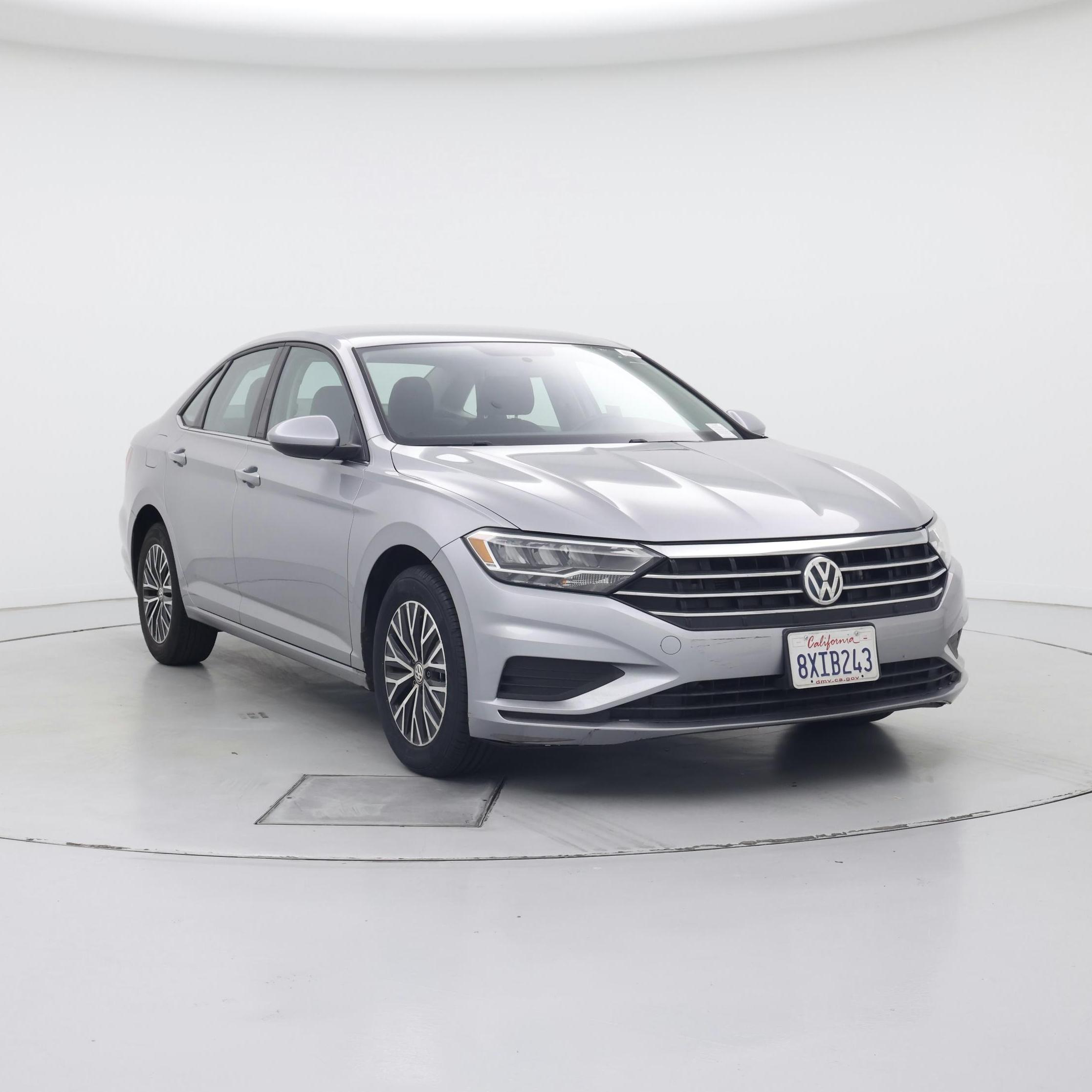Silver 2021 Volkswagen Jetta Sedan Front-Wheel Drive Automatic