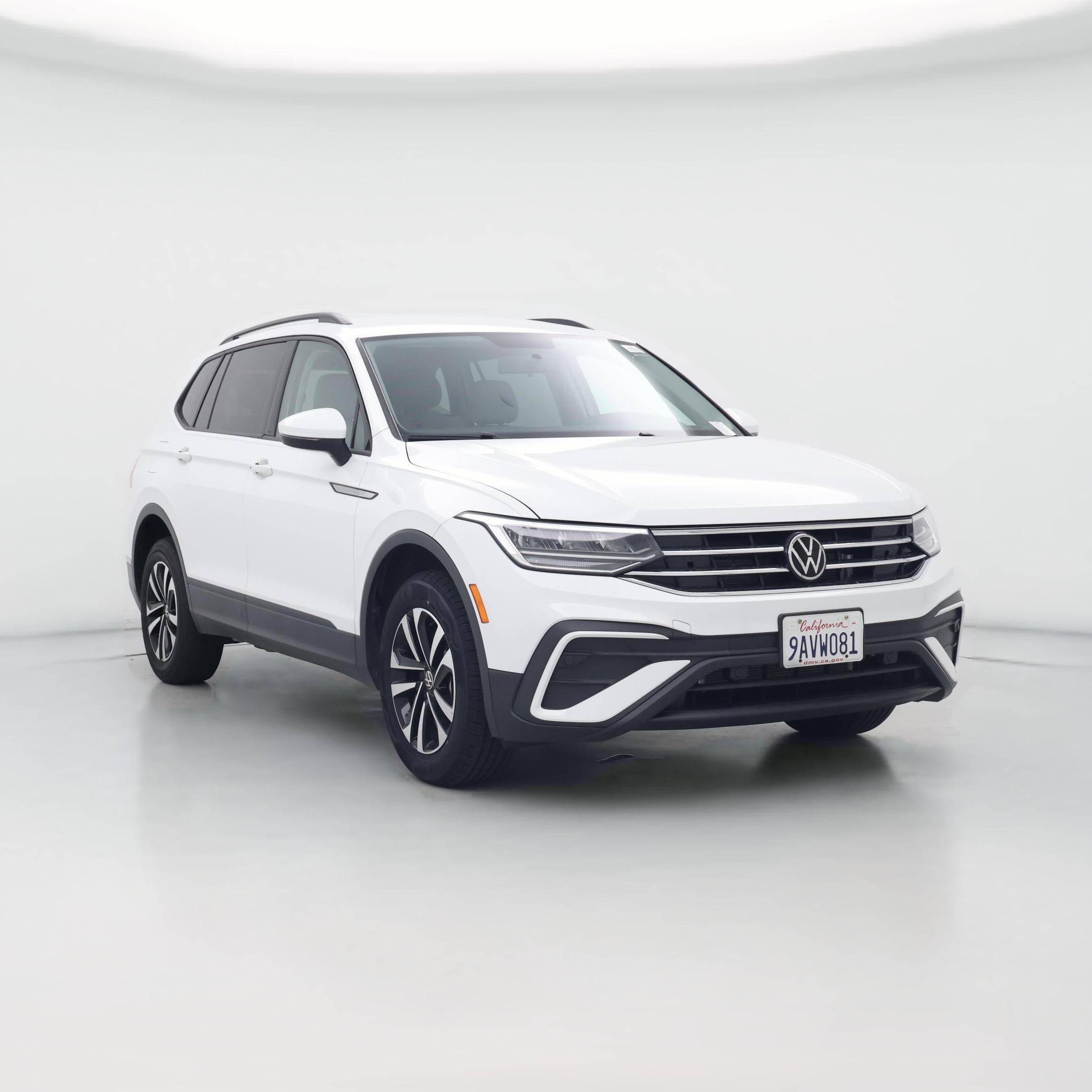 Thumbnail: 2022 Volkswagen Tiguan - 1