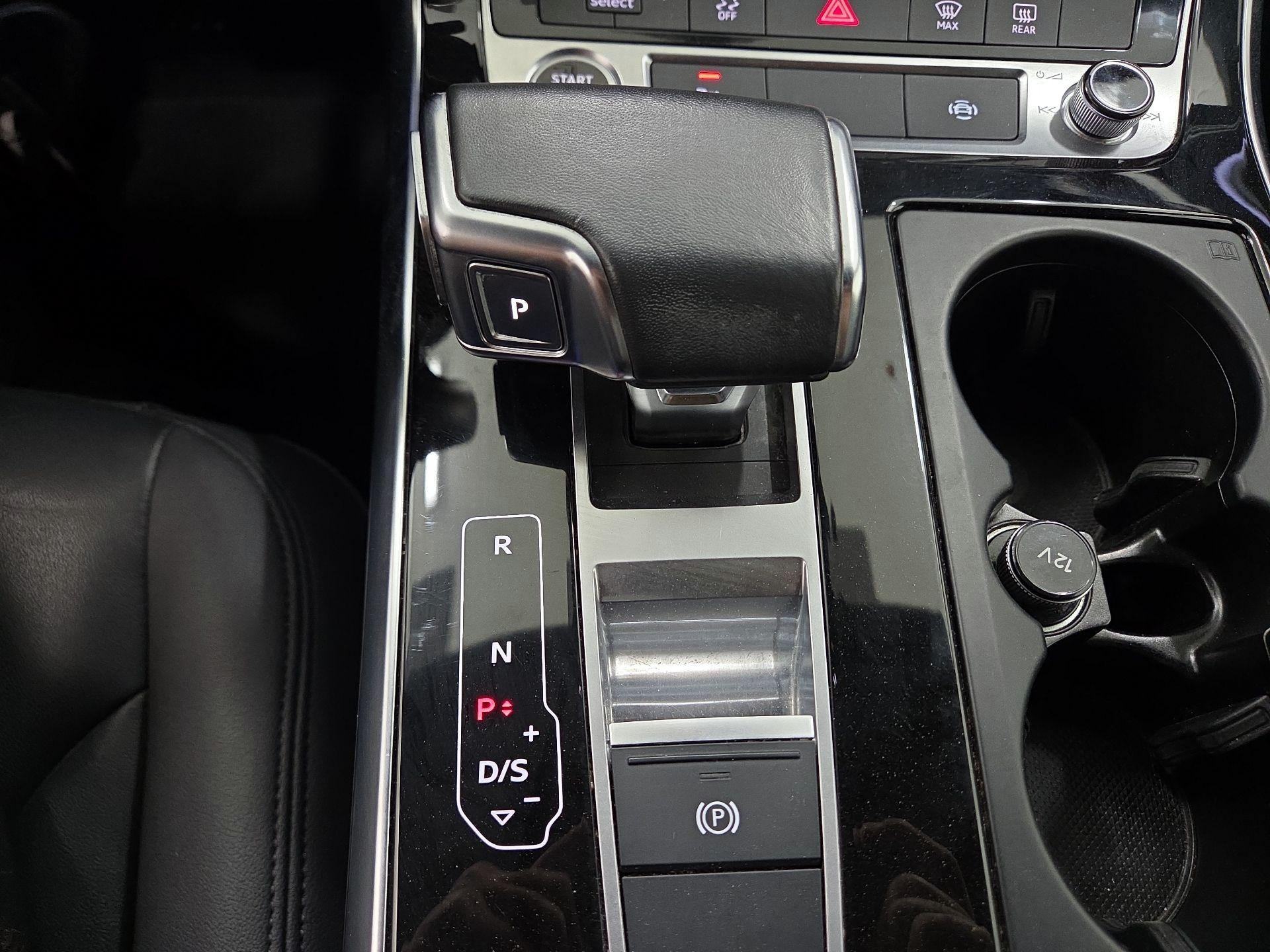 Thumbnail: 2023 Audi Q7 - 17