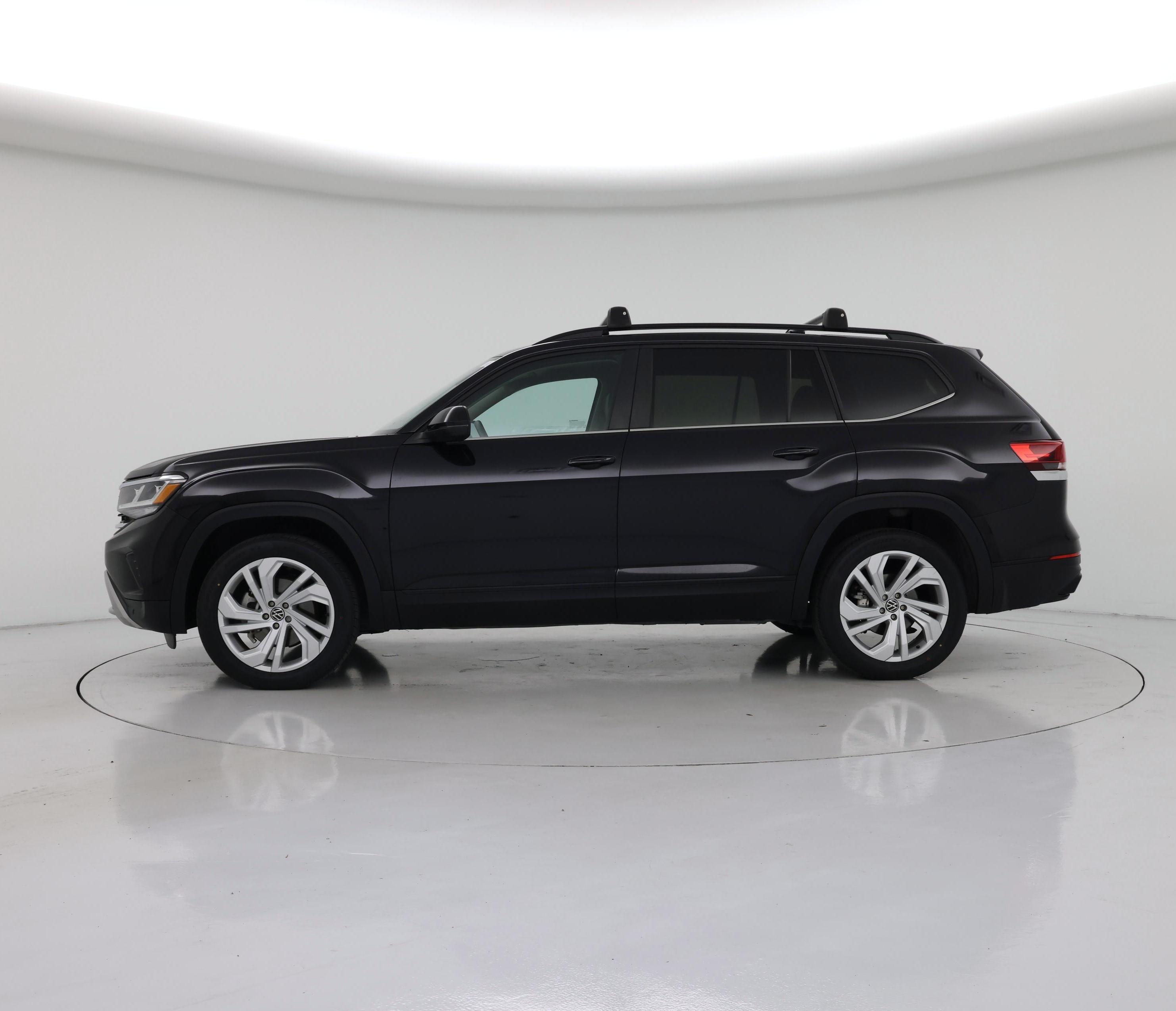 Thumbnail: 2023 Volkswagen Atlas - 3