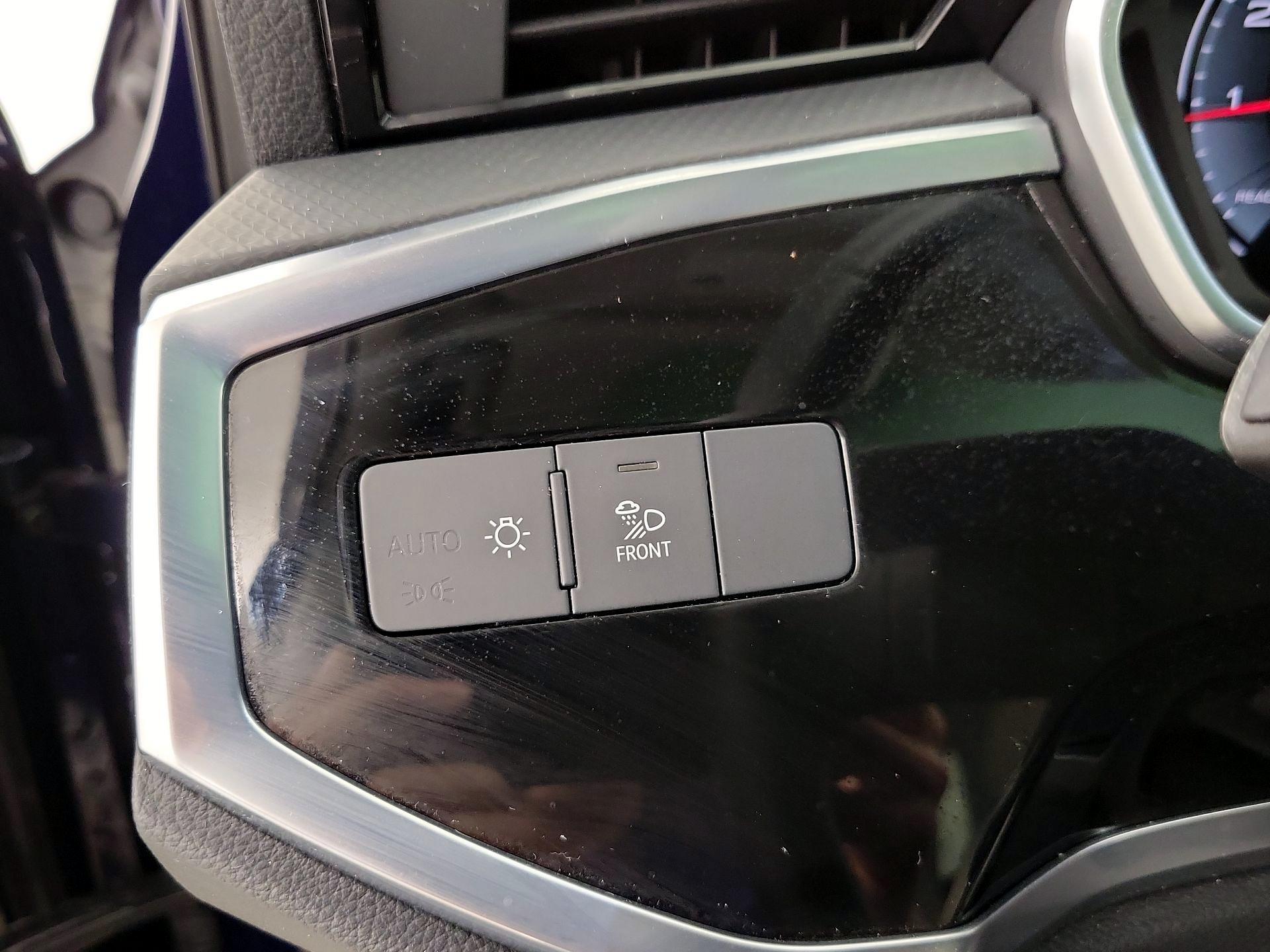 Thumbnail: 2024 Audi Q3 - 13