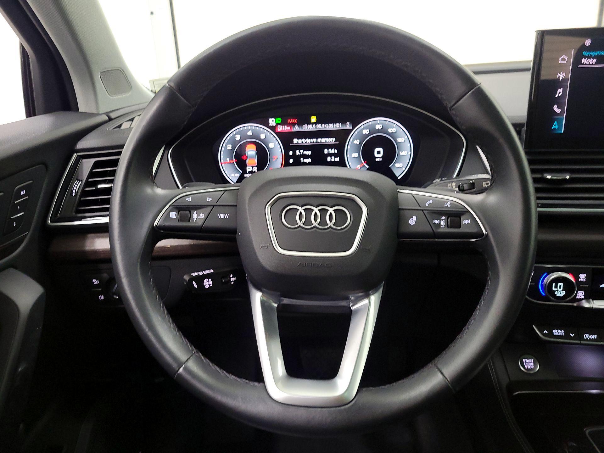 Thumbnail: 2023 Audi Q5 - 10