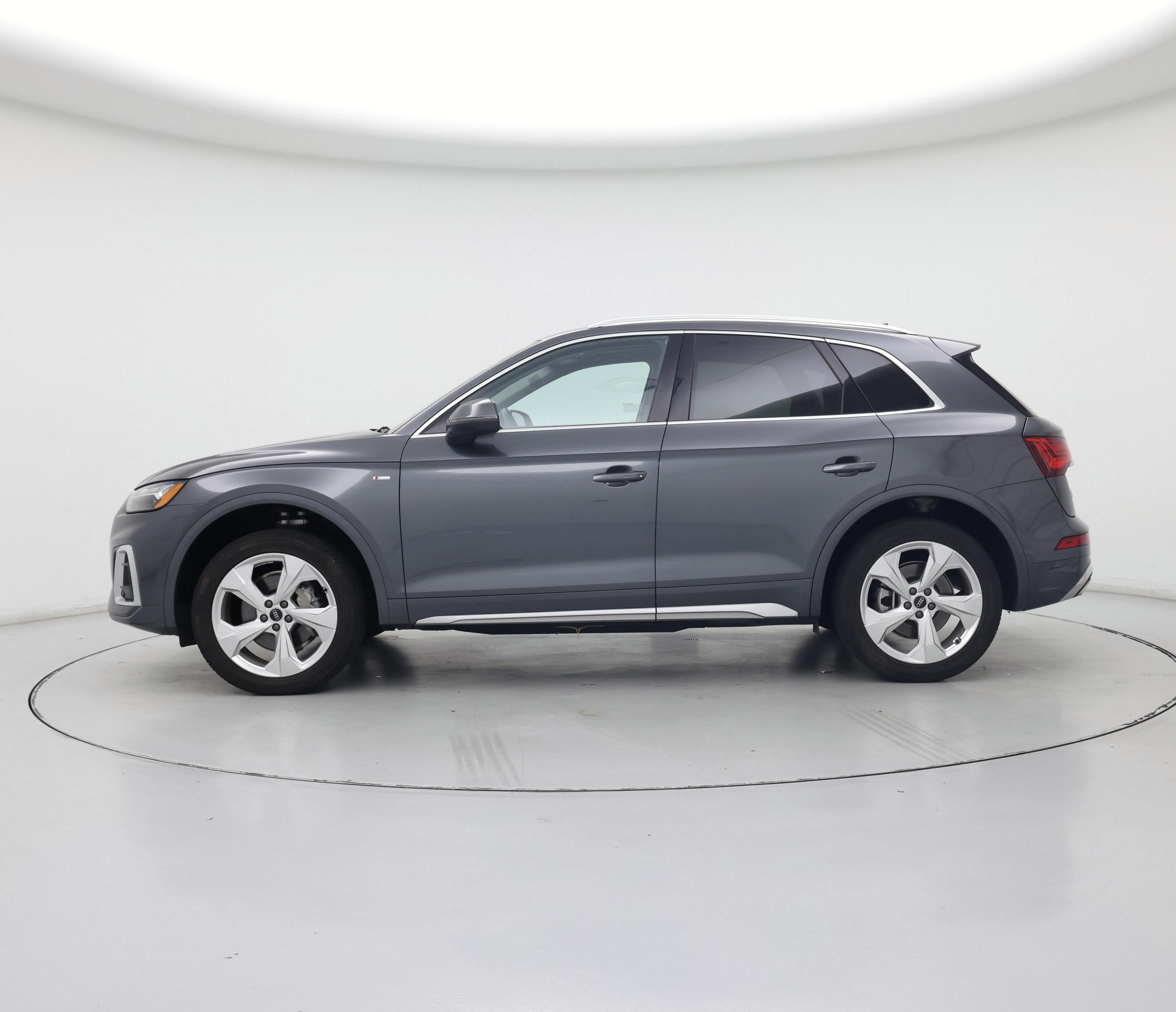 Thumbnail: 2023 Audi Q5 - 3