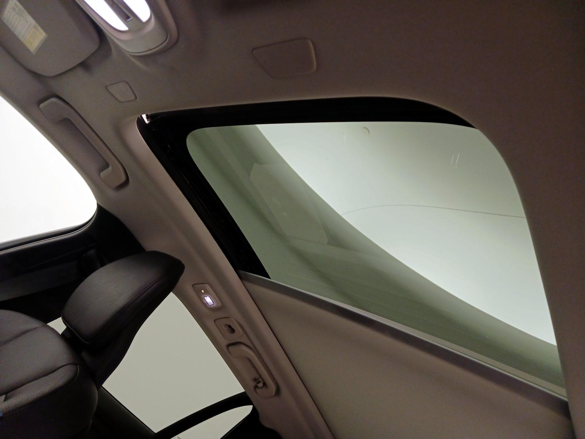 Thumbnail: 2025 Volvo S60 - 19