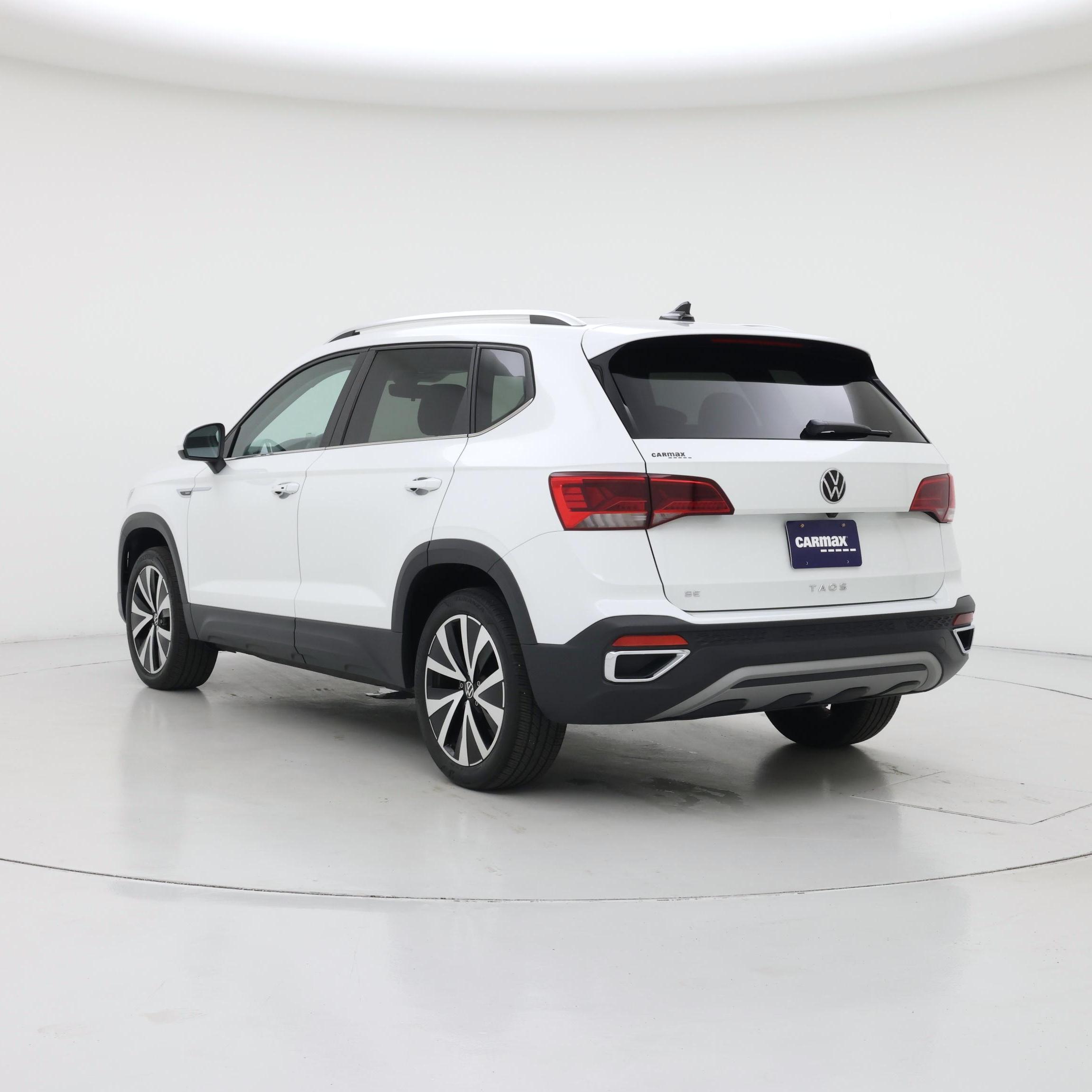 Thumbnail: 2023 Volkswagen Taos - 2