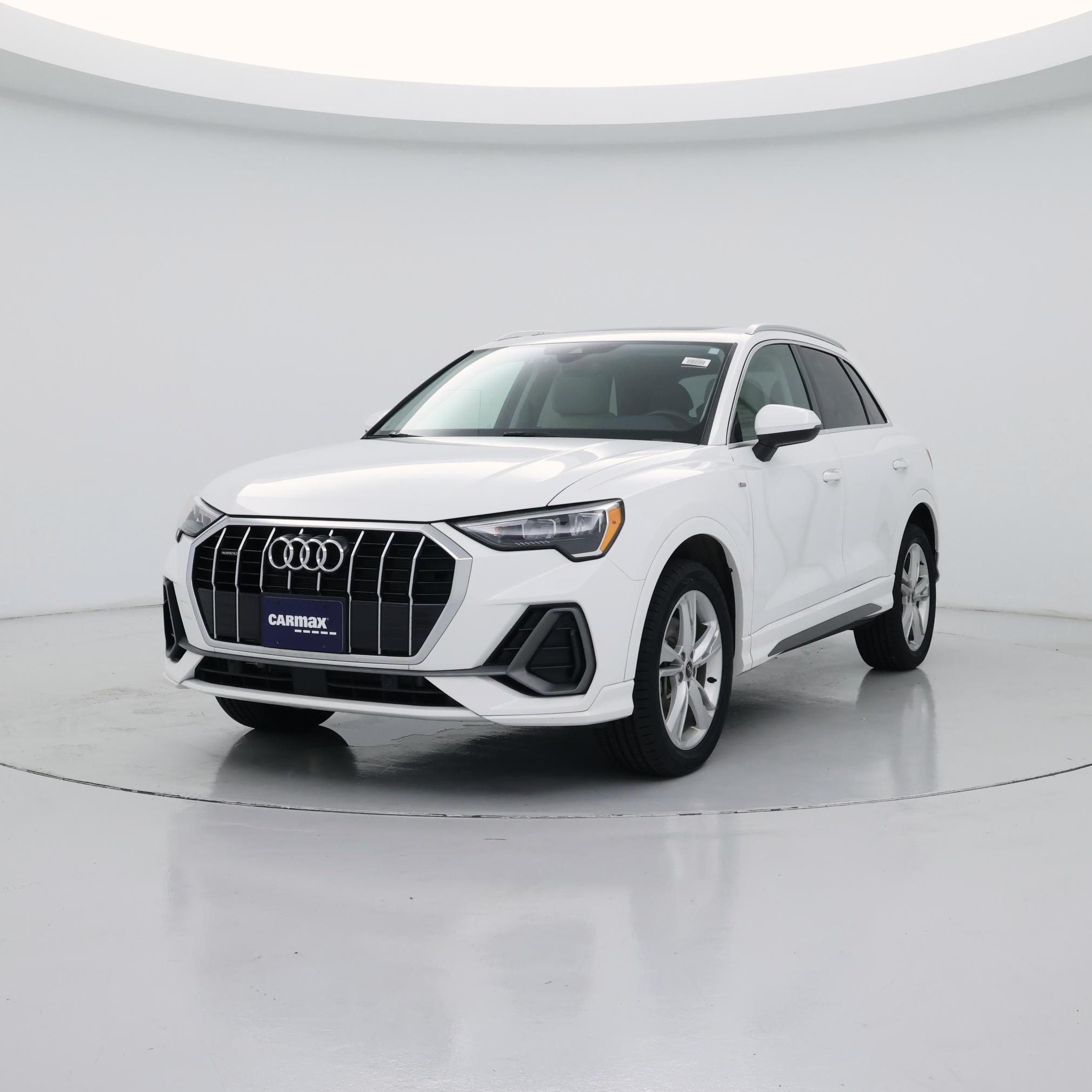 Thumbnail: 2022 Audi Q3 - 4