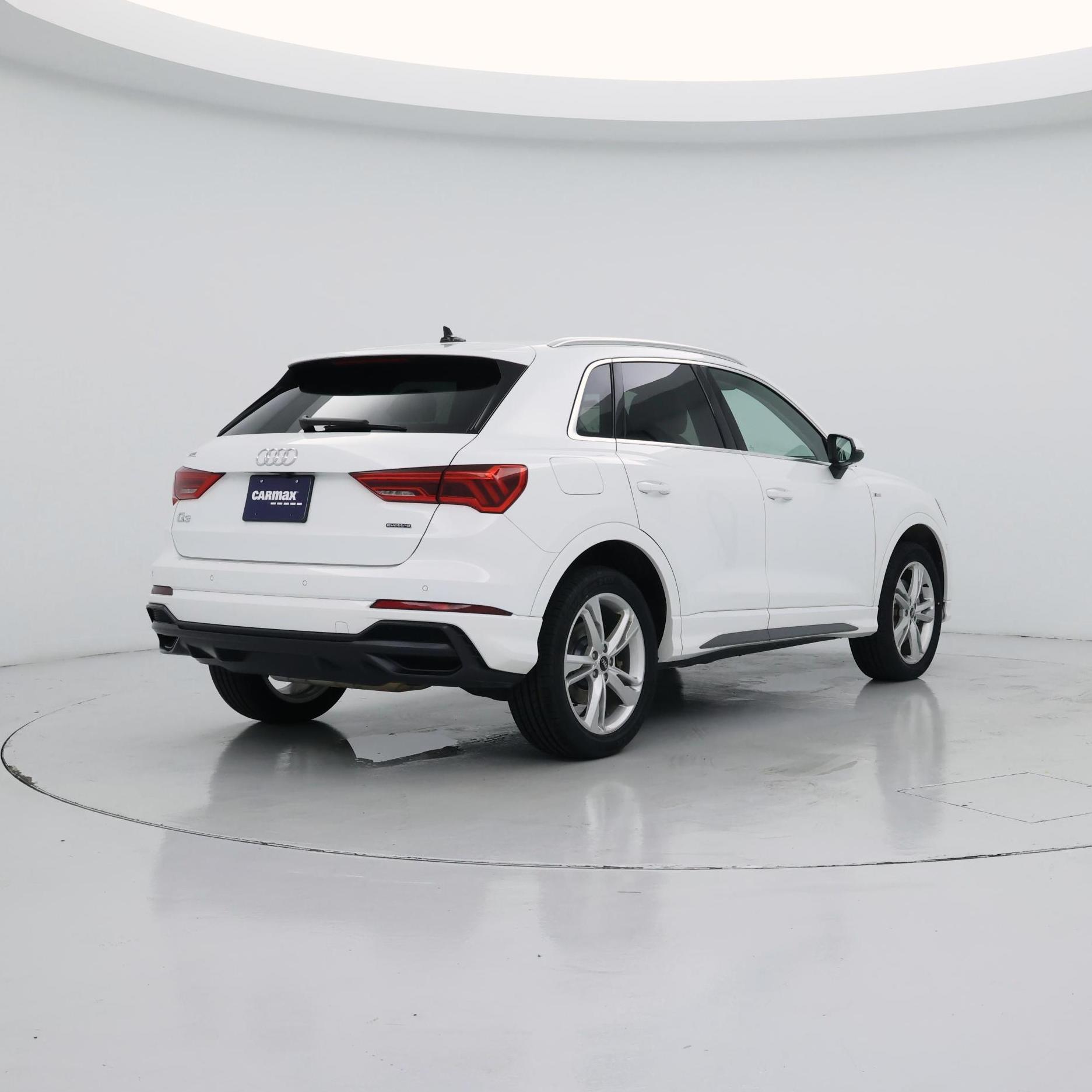Thumbnail: 2022 Audi Q3 - 8