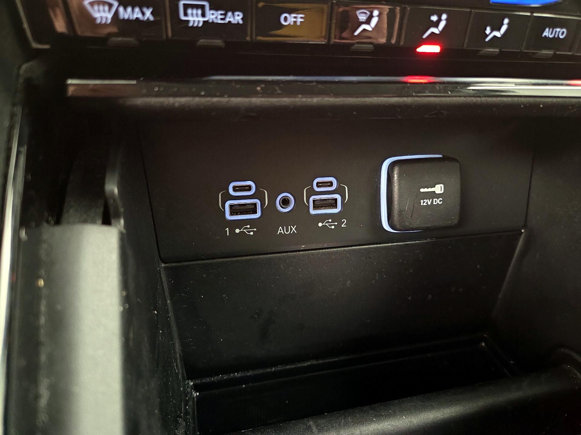 Thumbnail: 2023 Jeep Grand Cherokee - 18