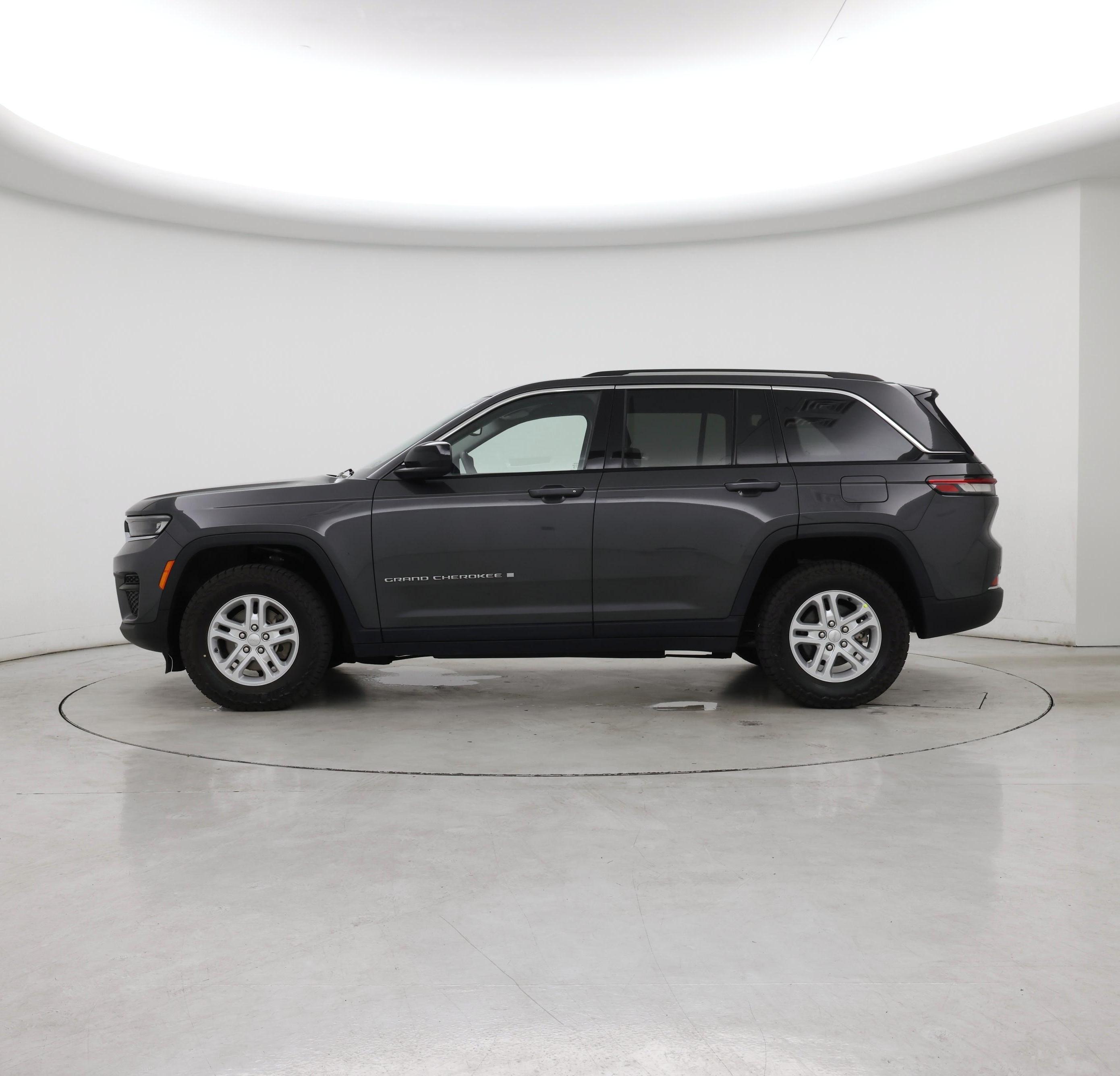 Thumbnail: 2023 Jeep Grand Cherokee - 3